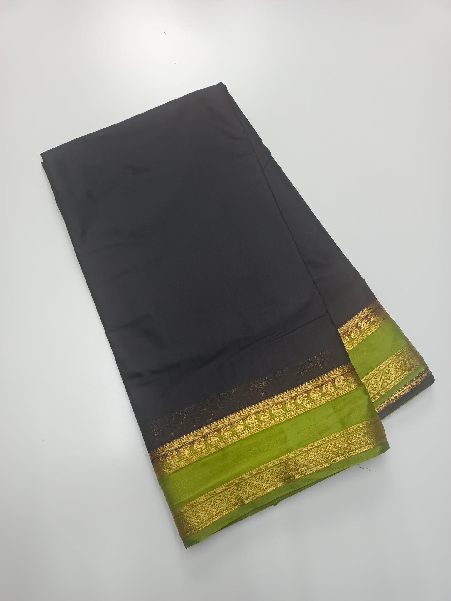 ART CREPE SAREE