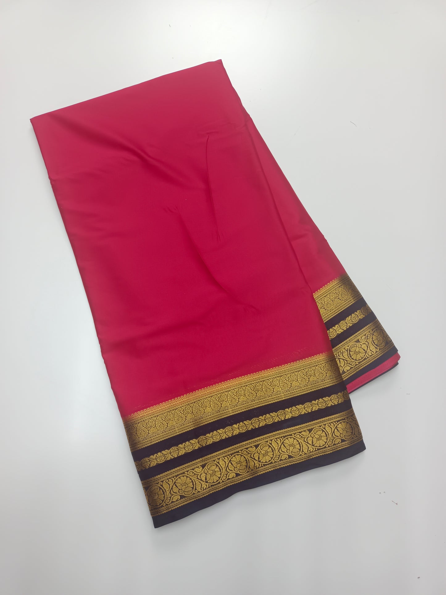 ART CREPE SAREE