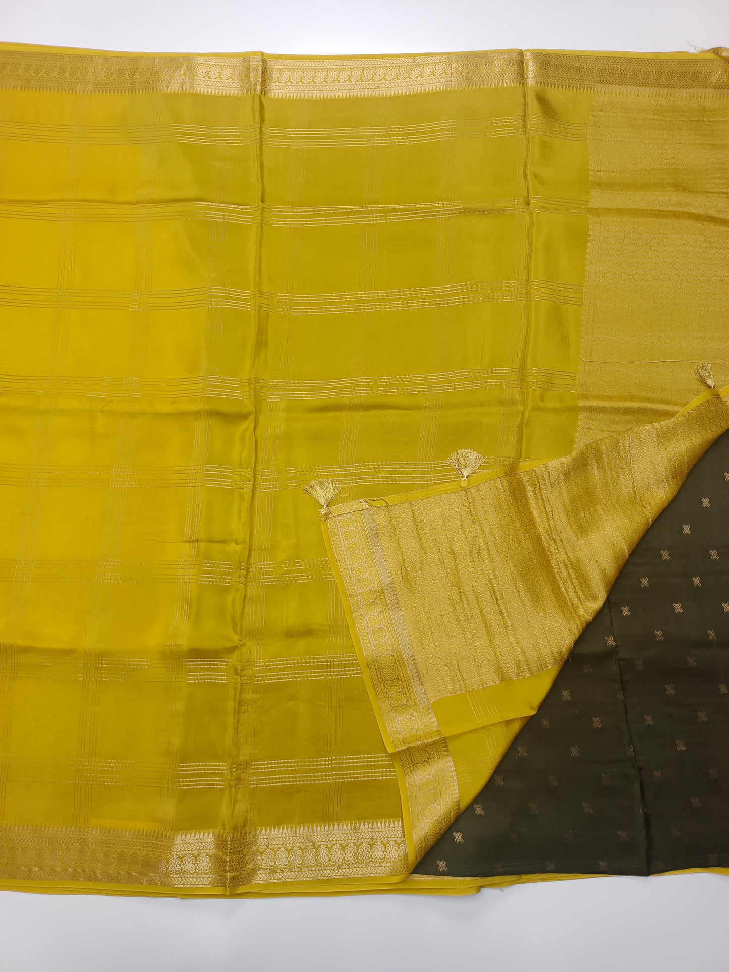 SEMI DOLA SILK SAREE