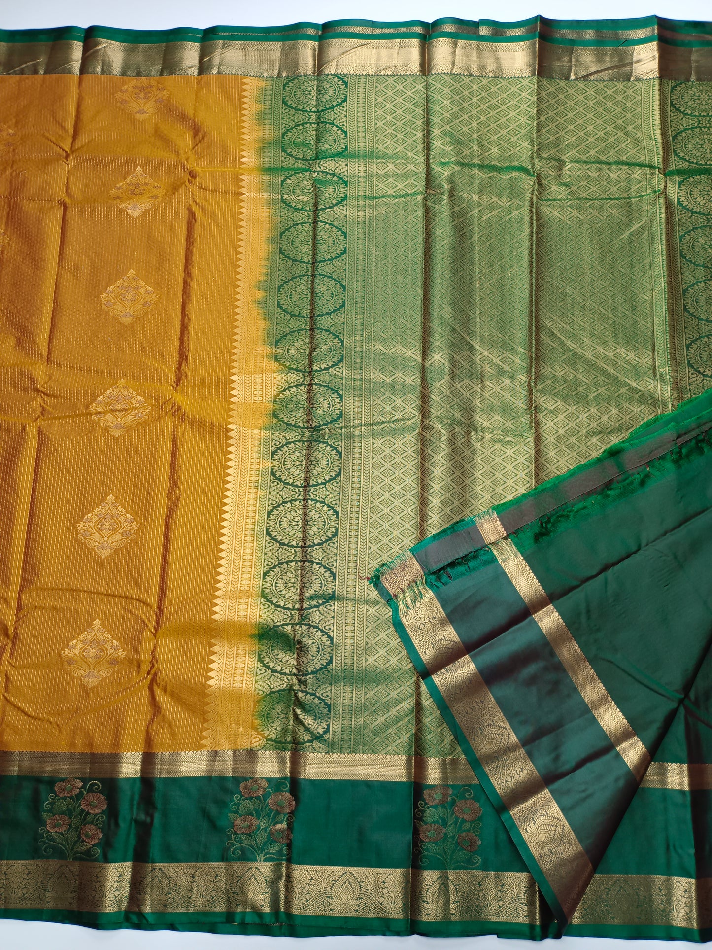 KANCHIPURAM SEMI SILK SAREE
