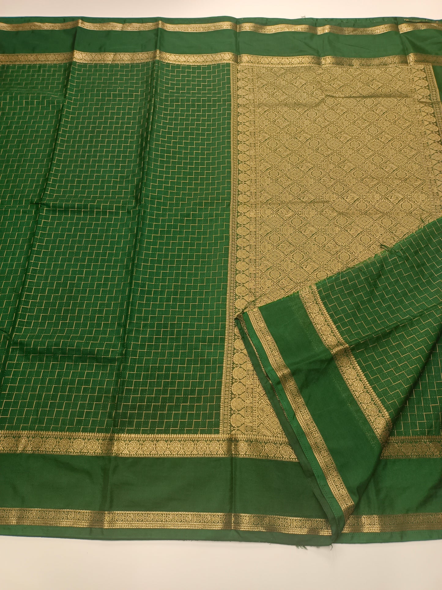 SEMI CREPE SILK SAREE