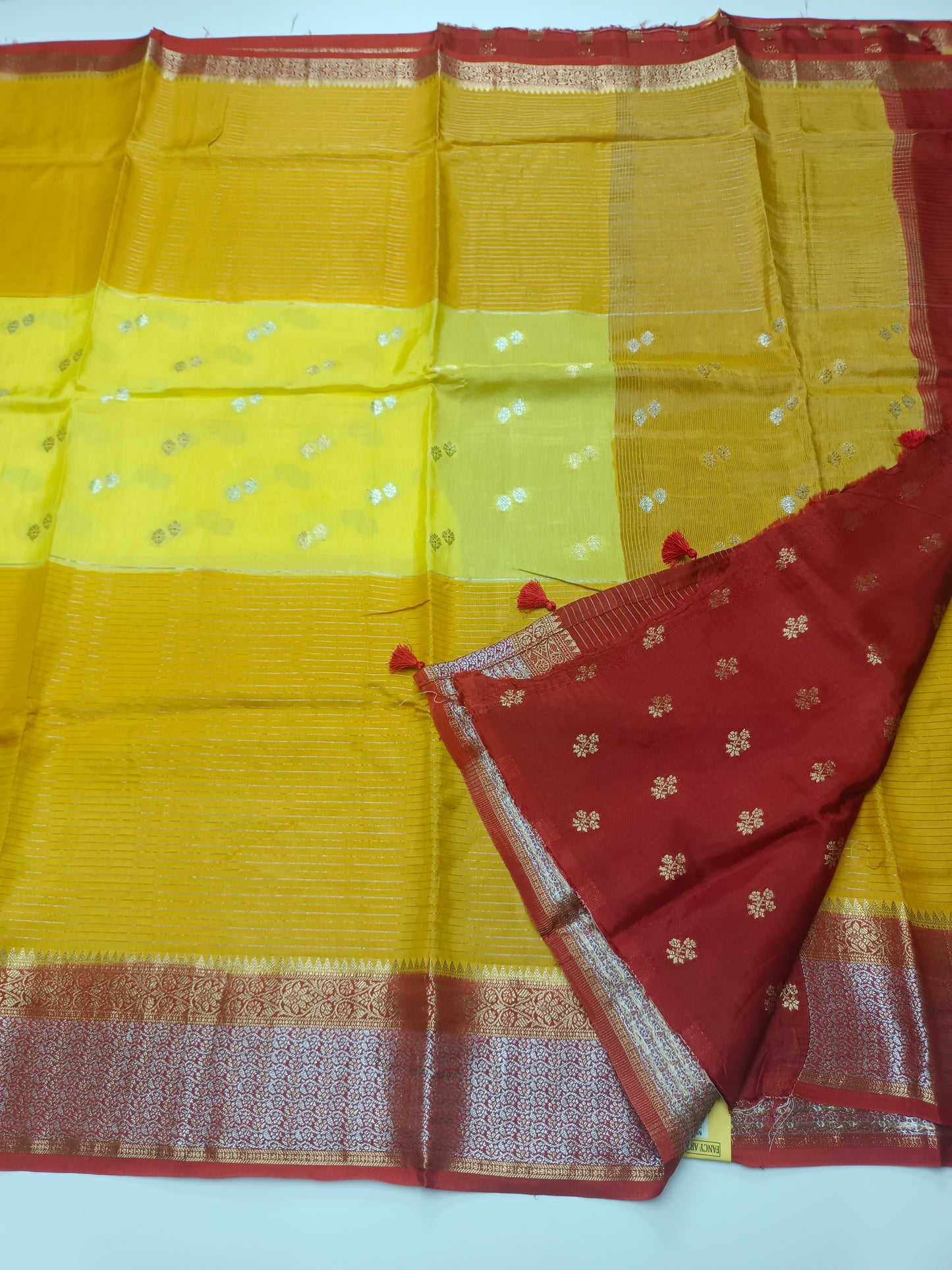 FANCY SEMI DOLA SILK SAREE (SPECIAL 30% DISCOUNT)