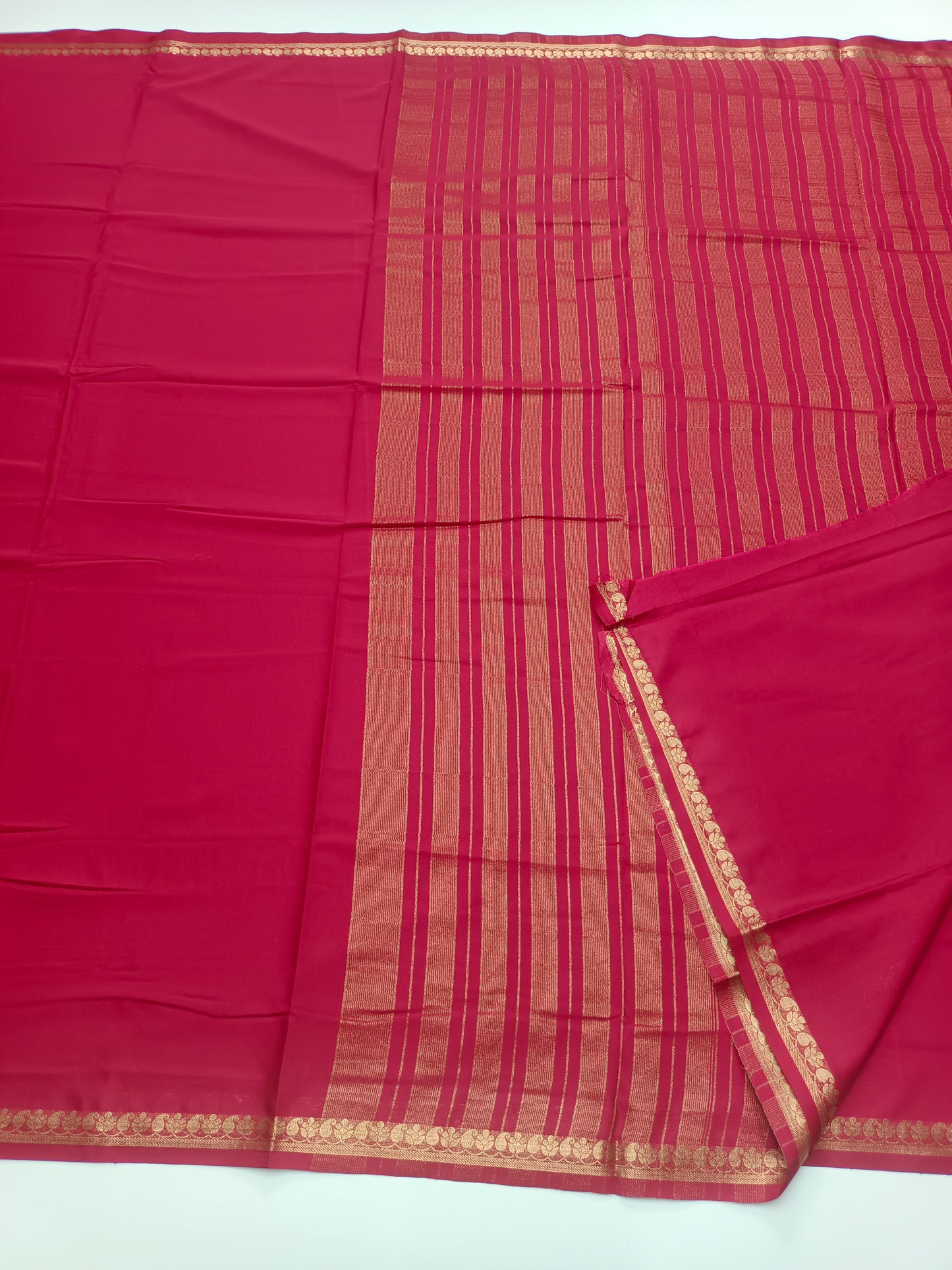 ART CREPE SAREE