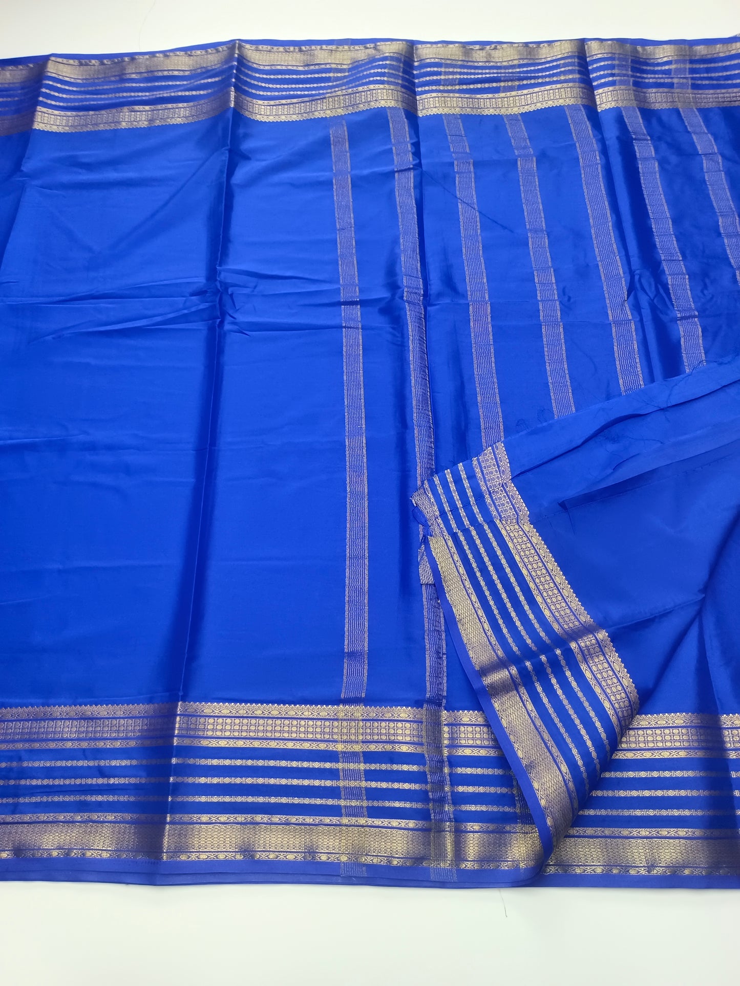 ART CREPE SAREE