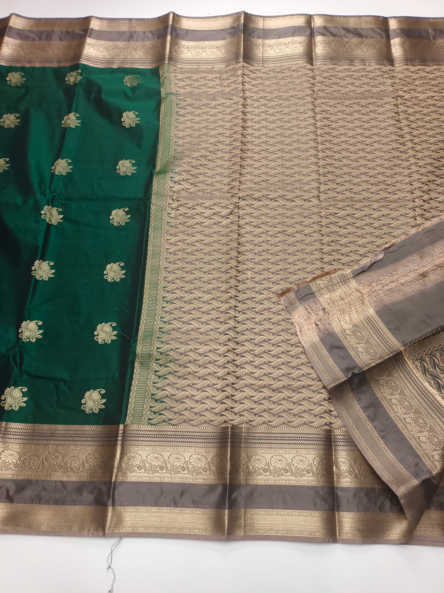 KANCHIPURAM SEMI SILK SAREE