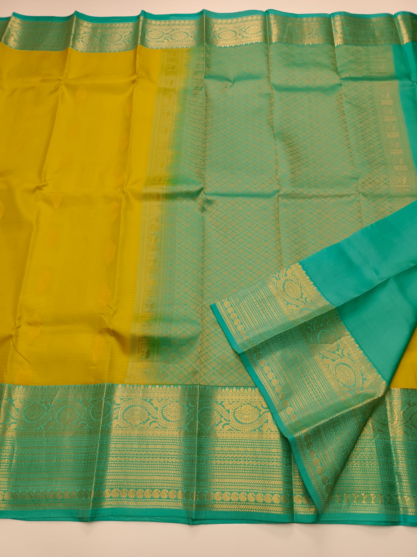 KANCHIPURAM PURE SILK SAREE (SPECIAL 30% DISCOUNT)
