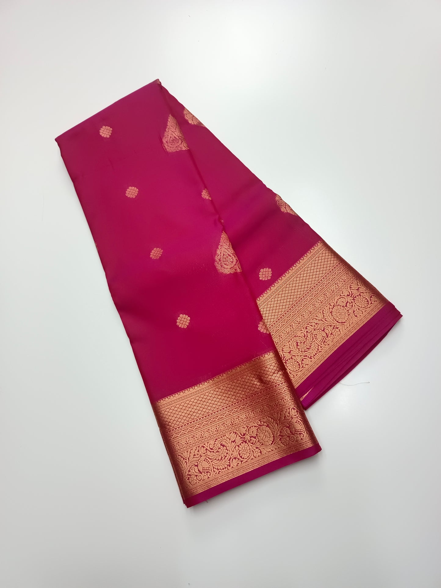 KANCHIPURAM SEMI SILK SAREE