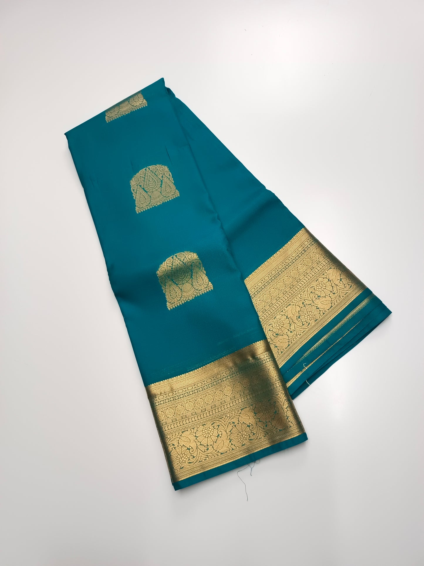 KANCHIPURAM SEMI SILK SAREE