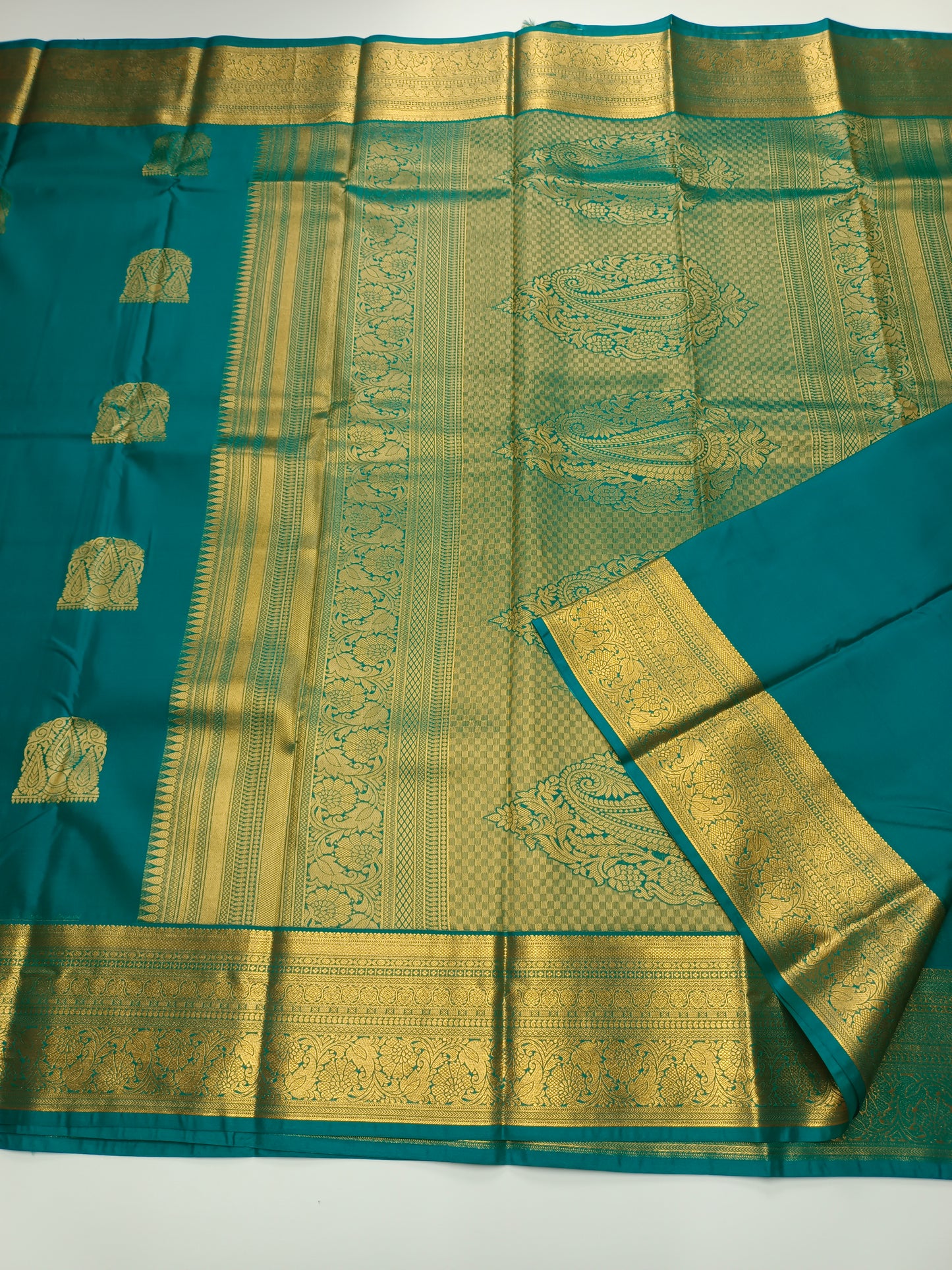 KANCHIPURAM SEMI SILK SAREE