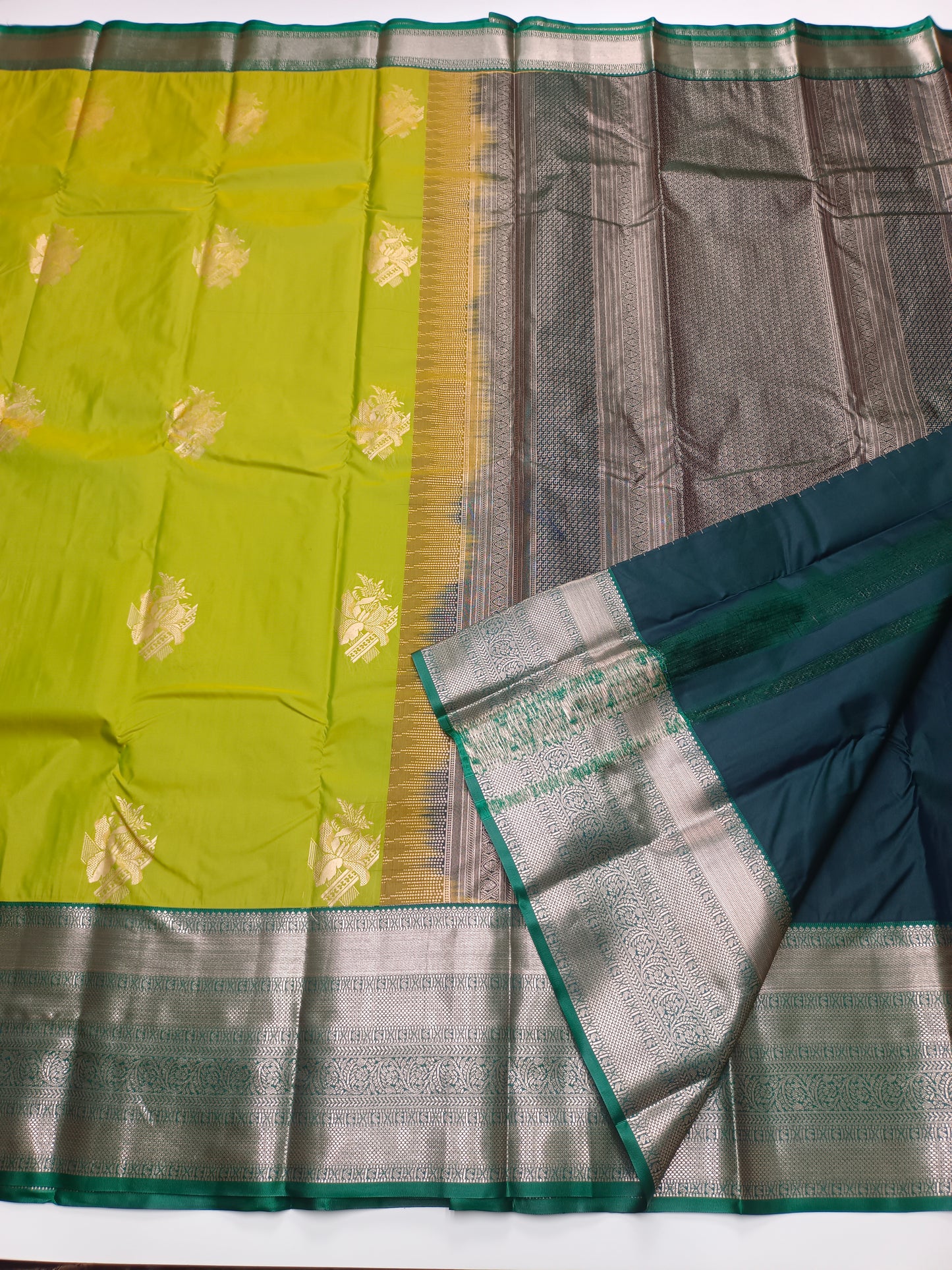 KANCHIPURAM SEMI SILK SAREE