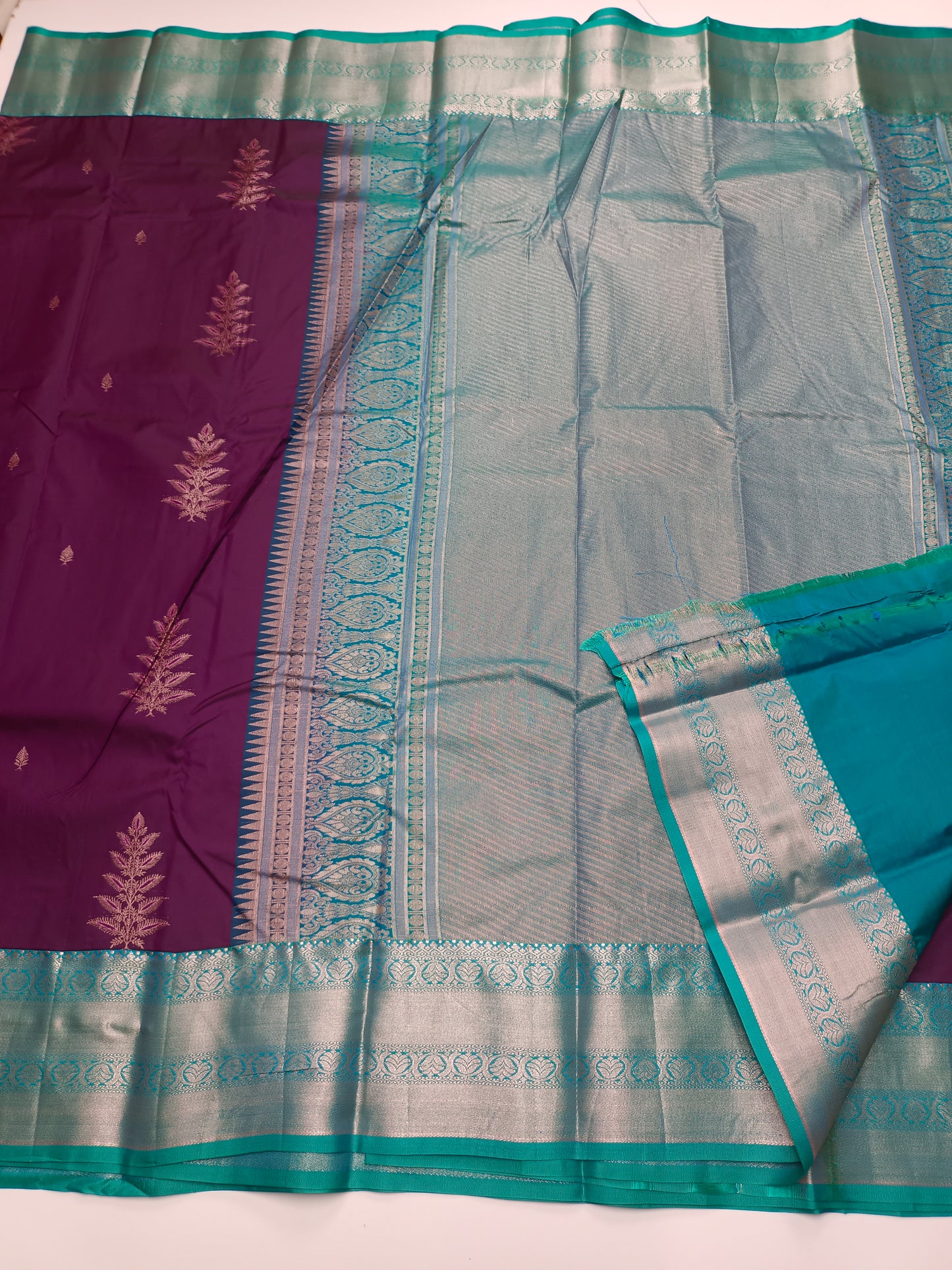 KANCHIPURAM SEMI SILK SAREE