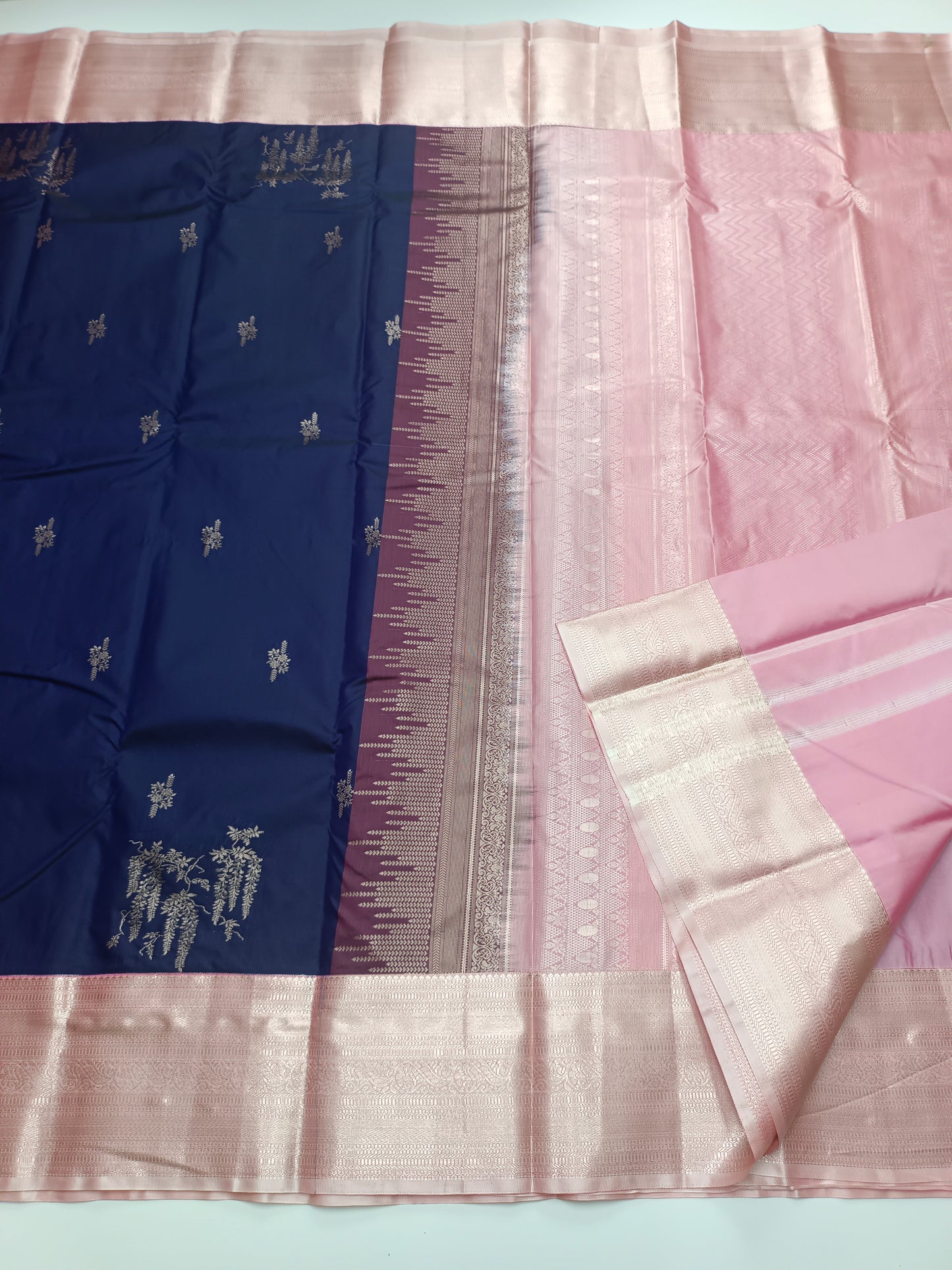 KANCHIPURAM SEMI SILK SAREE