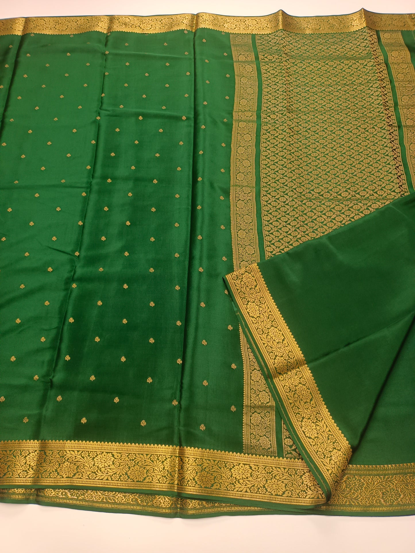 PURE CREPE SILK SAREE