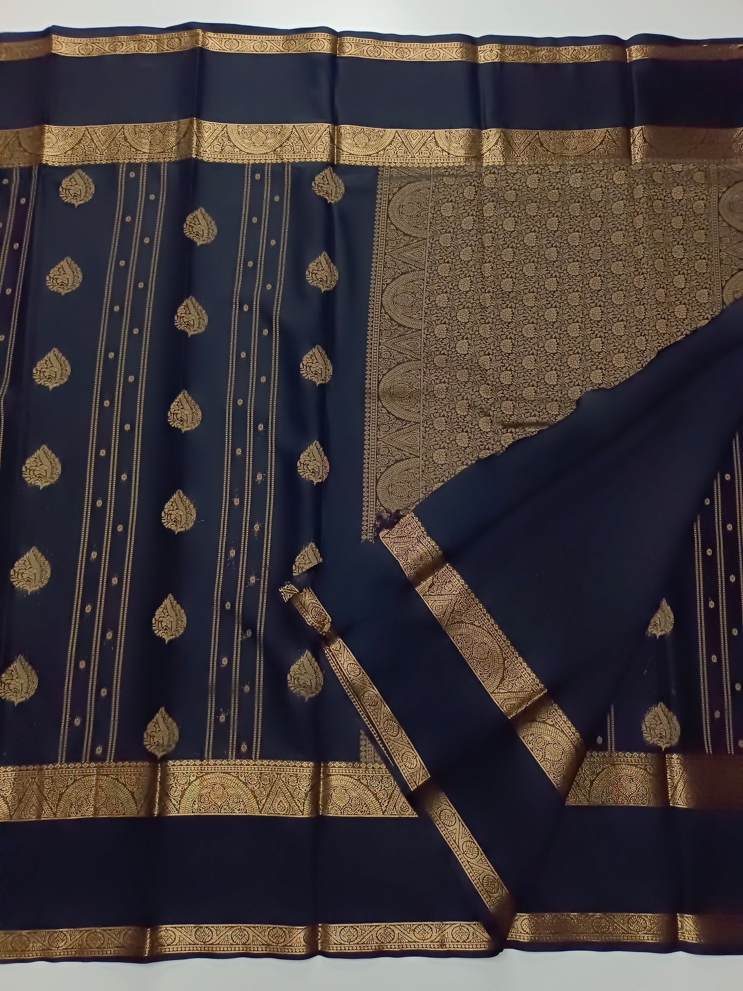 SEMI CREPE SILK SAREE