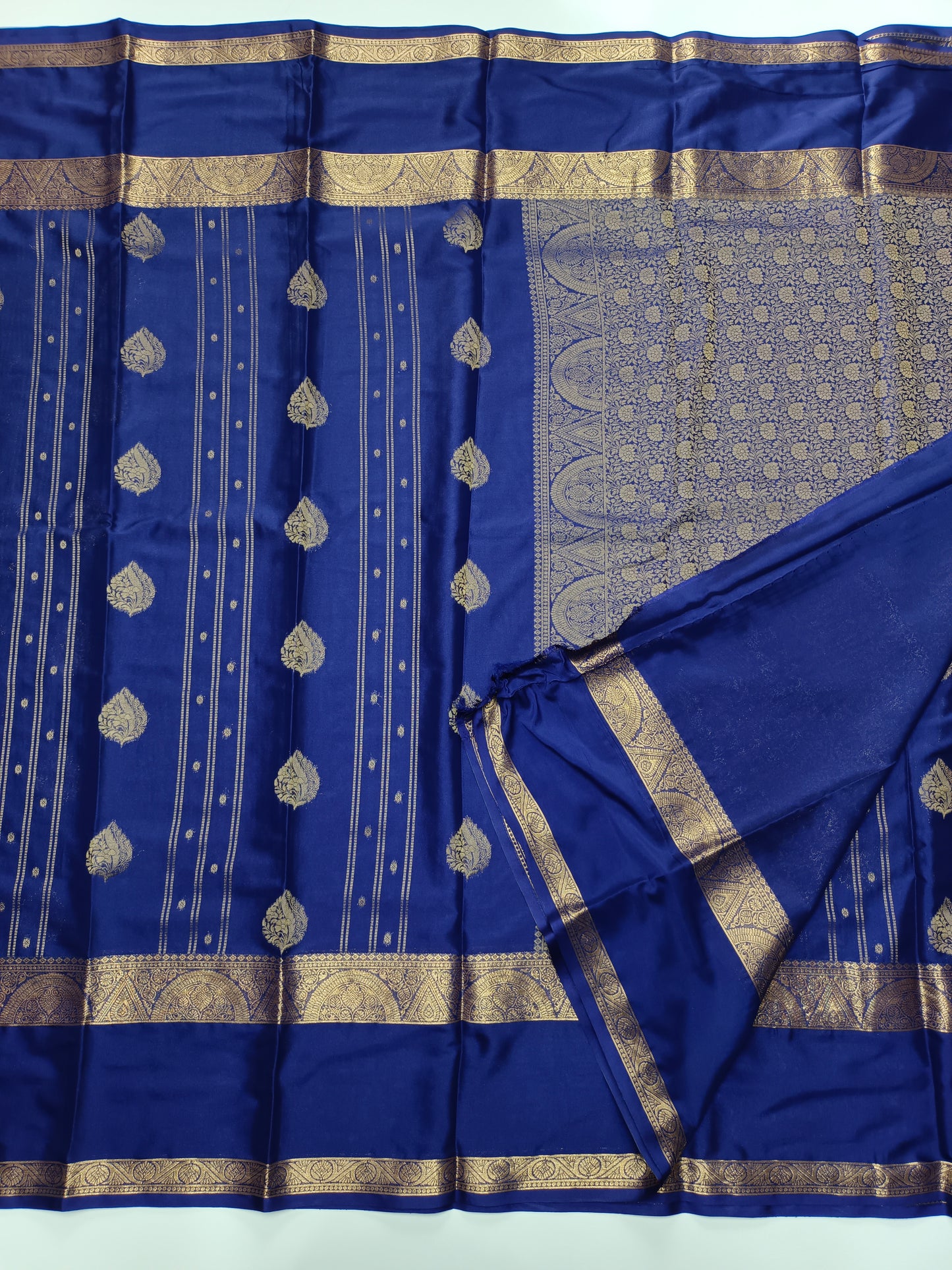 SEMI CREPE SILK SAREE