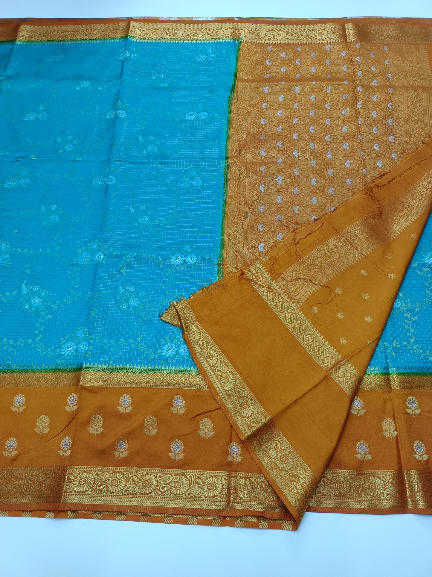 ART CREPE SAREE