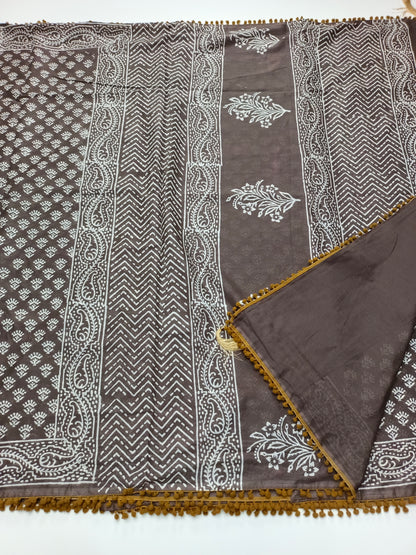 FANCY PRINTED COTTON WITH POM POM BORDER SAREE