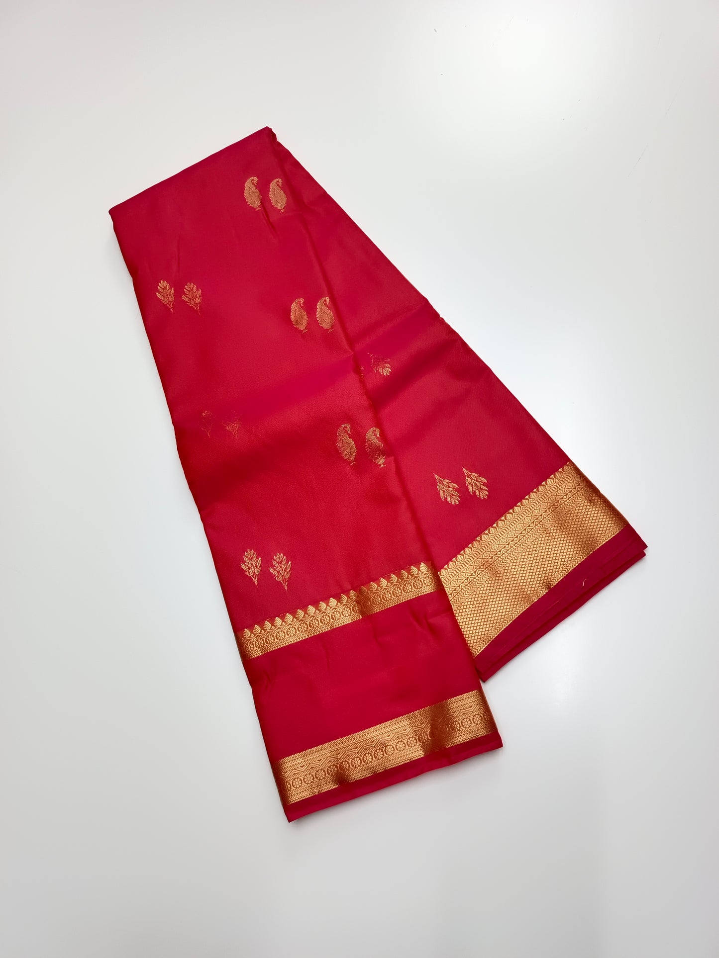 KANCHIPURAM SEMI SILK SAREE