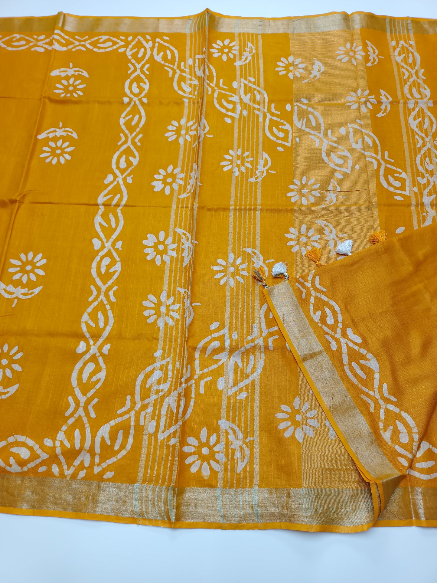 FANCY LENIN SAREE