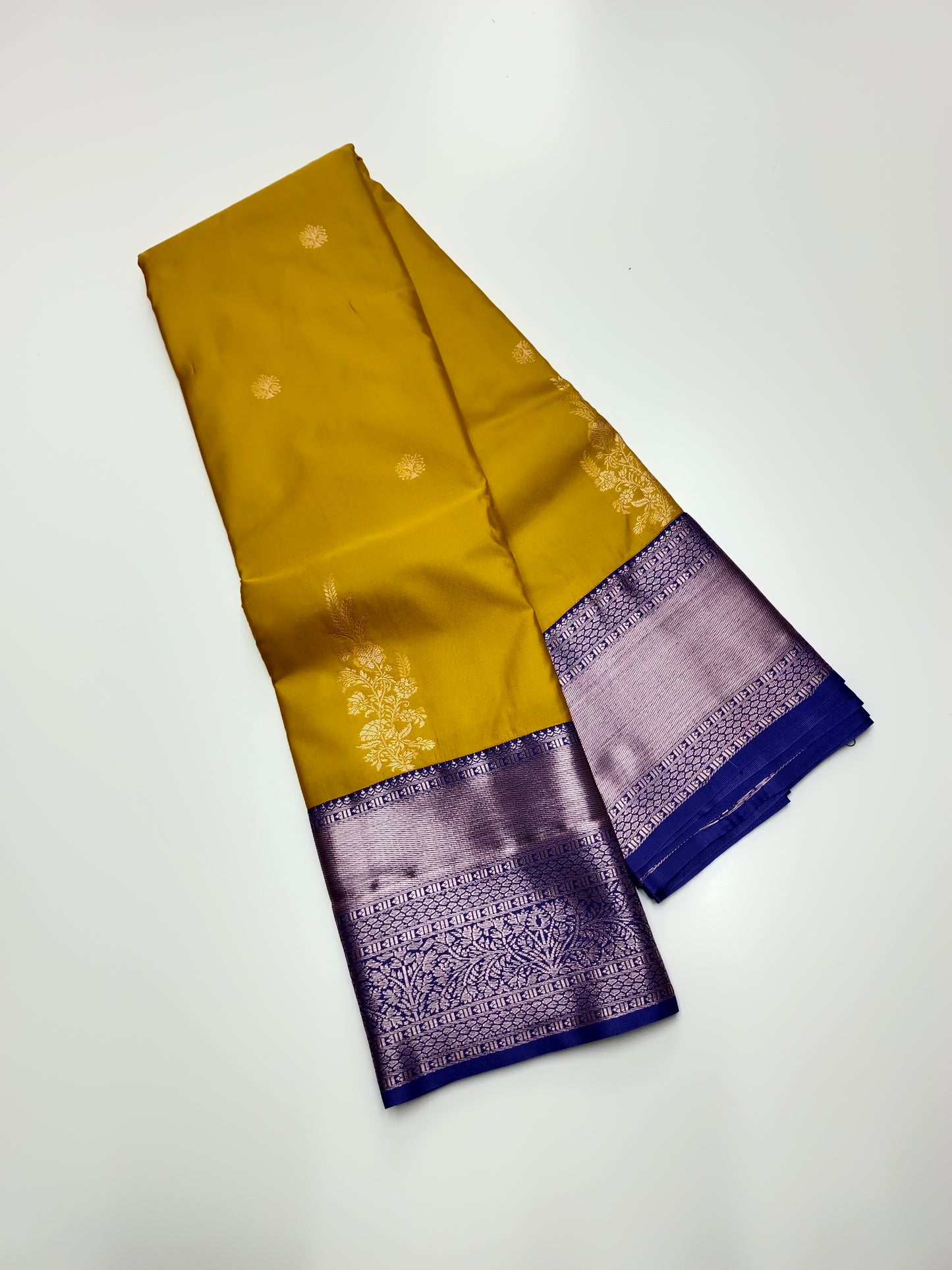 KANCHIPURAM SEMI SILK SAREE