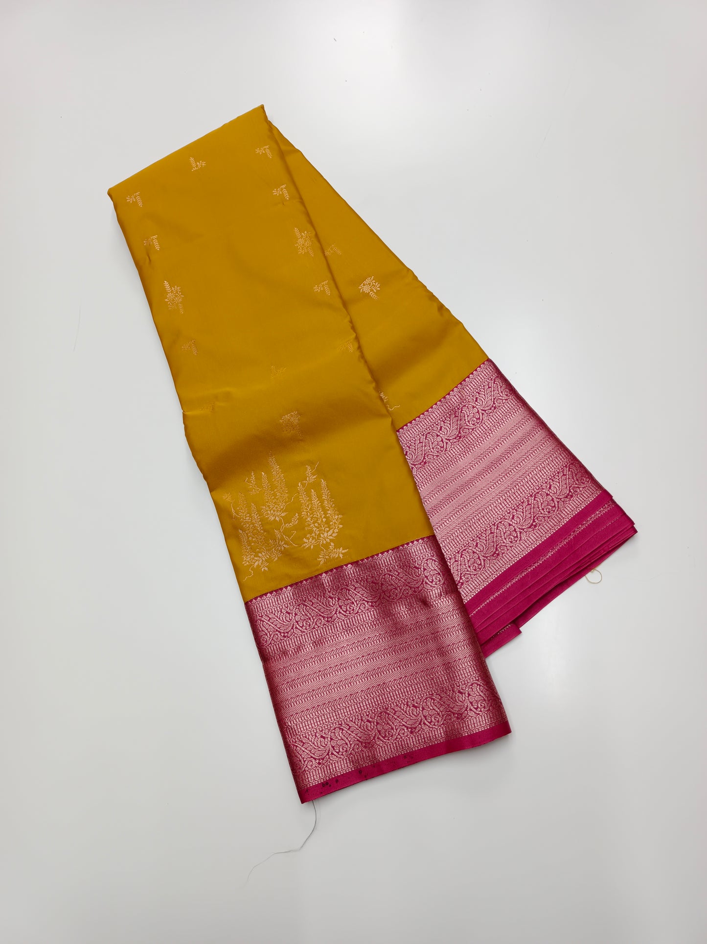 KANCHIPURAM SEMI SILK SAREE