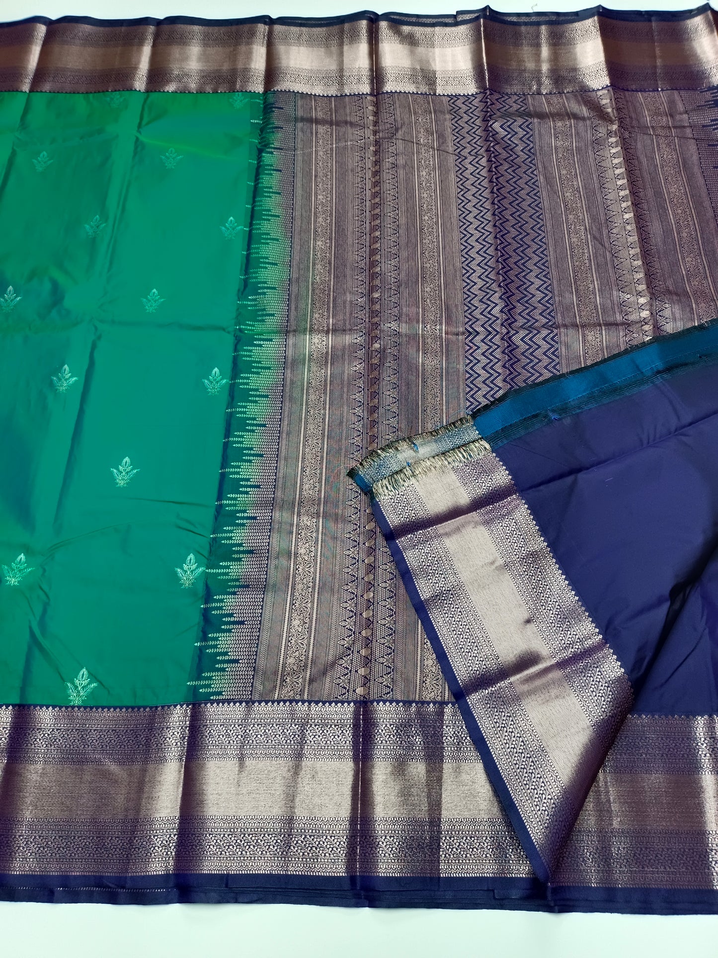 KANCHIPURAM SEMI SILK SAREE