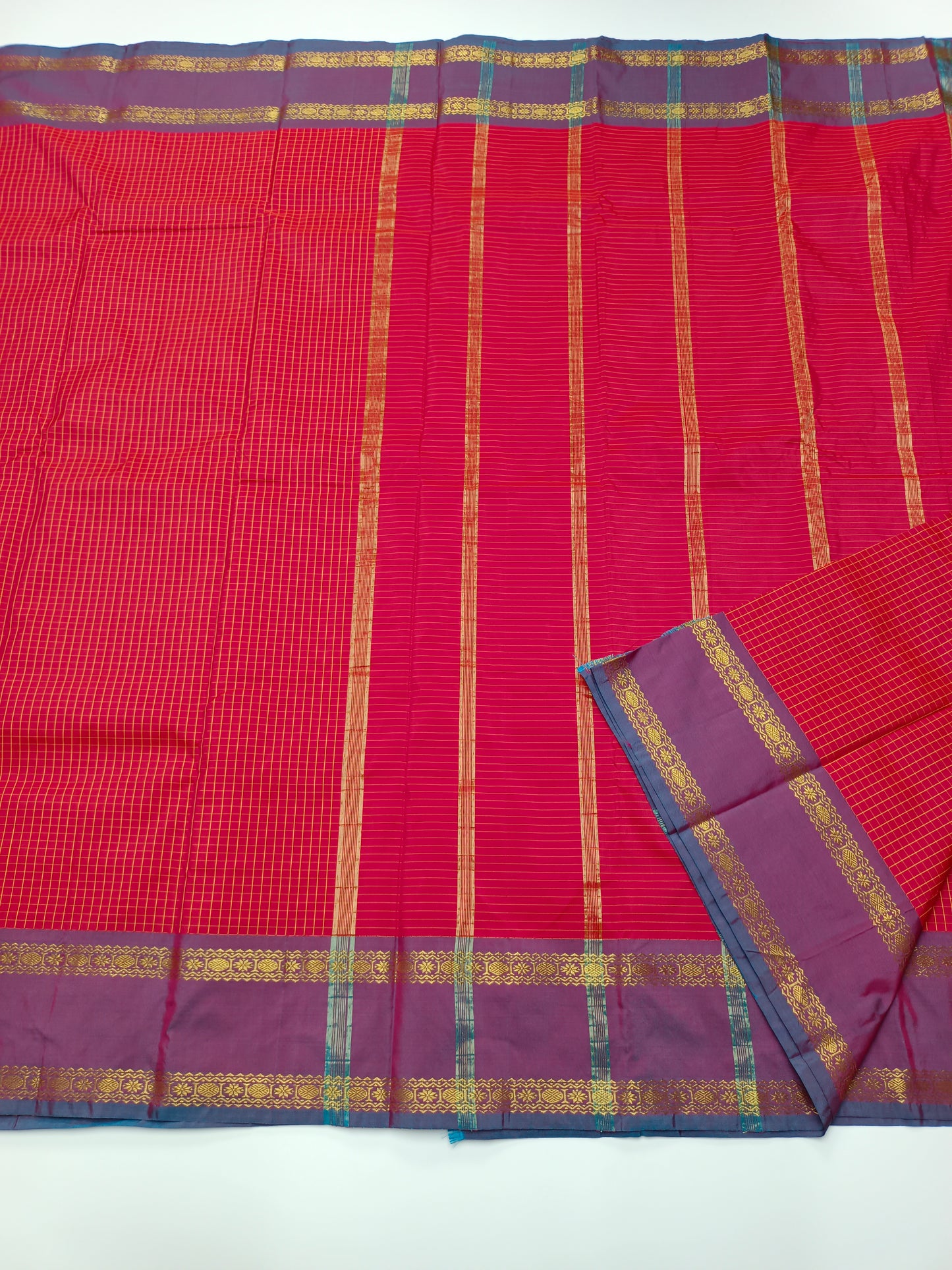 MINI MOLALKALMURU SILK SAREE