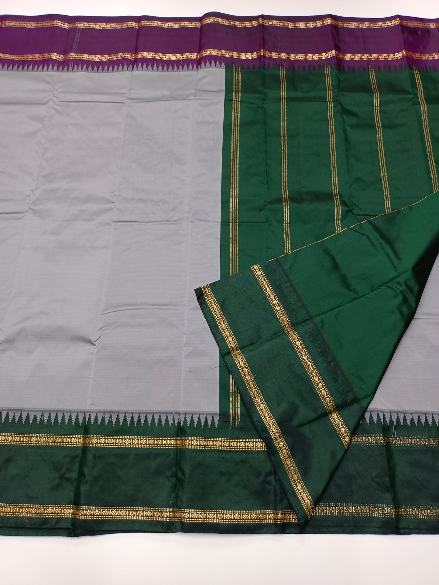 MINI MOLALKALMURU SILK SAREE