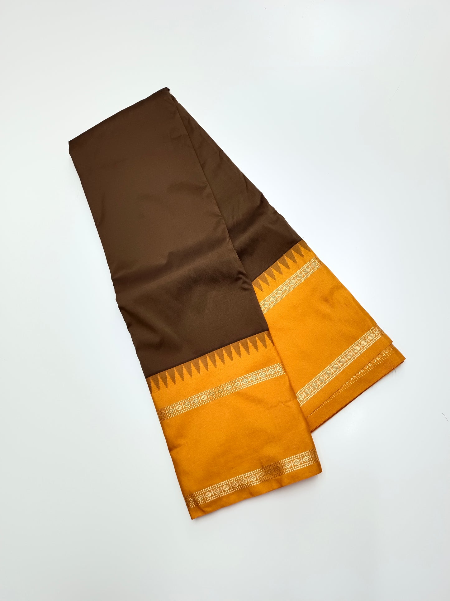MINI MOLALKALMURU SILK SAREE