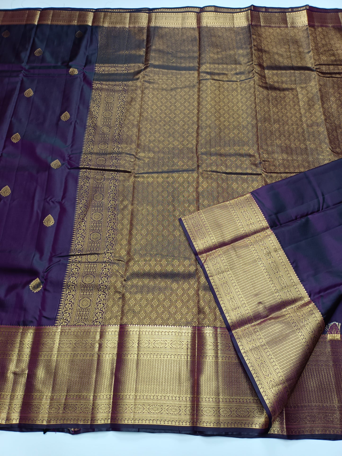 KANCHIPURAM SEMI SILK SAREE