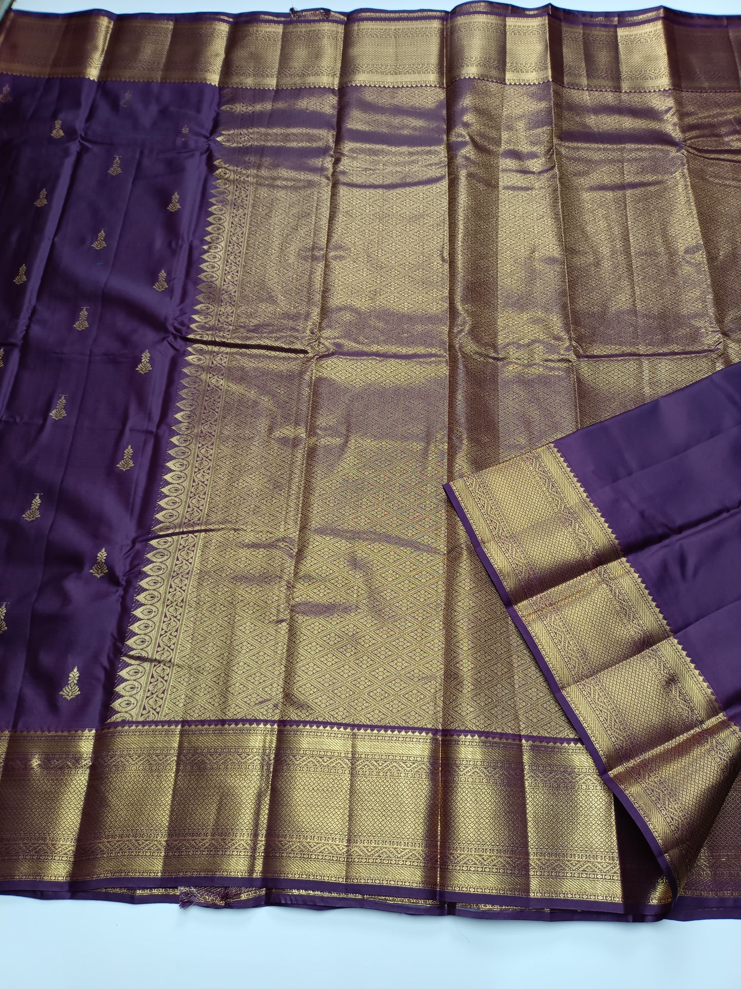KANCHIPURAM SEMI SILK SAREE