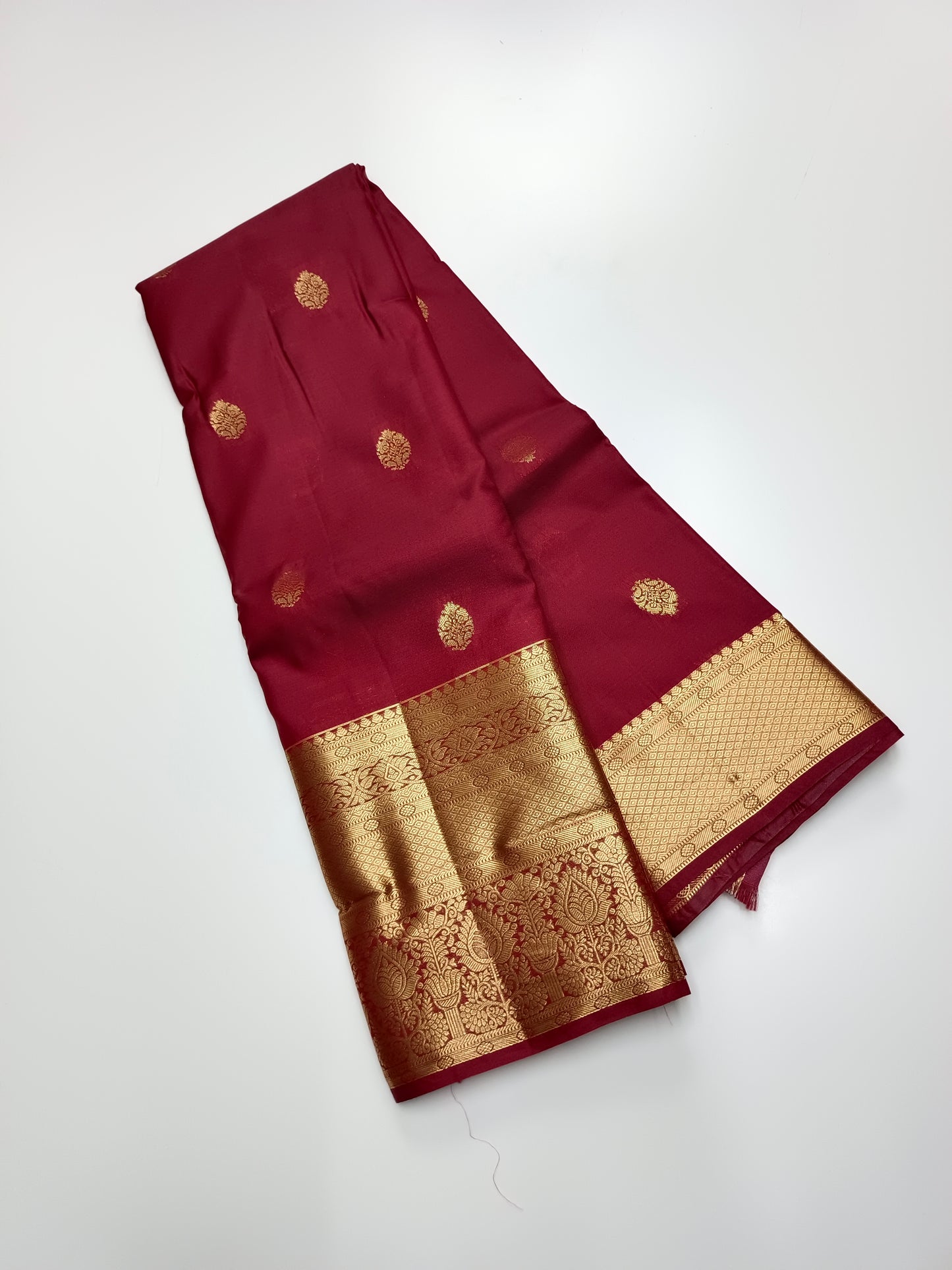 KANCHIPURAM SEMI SILK SAREE