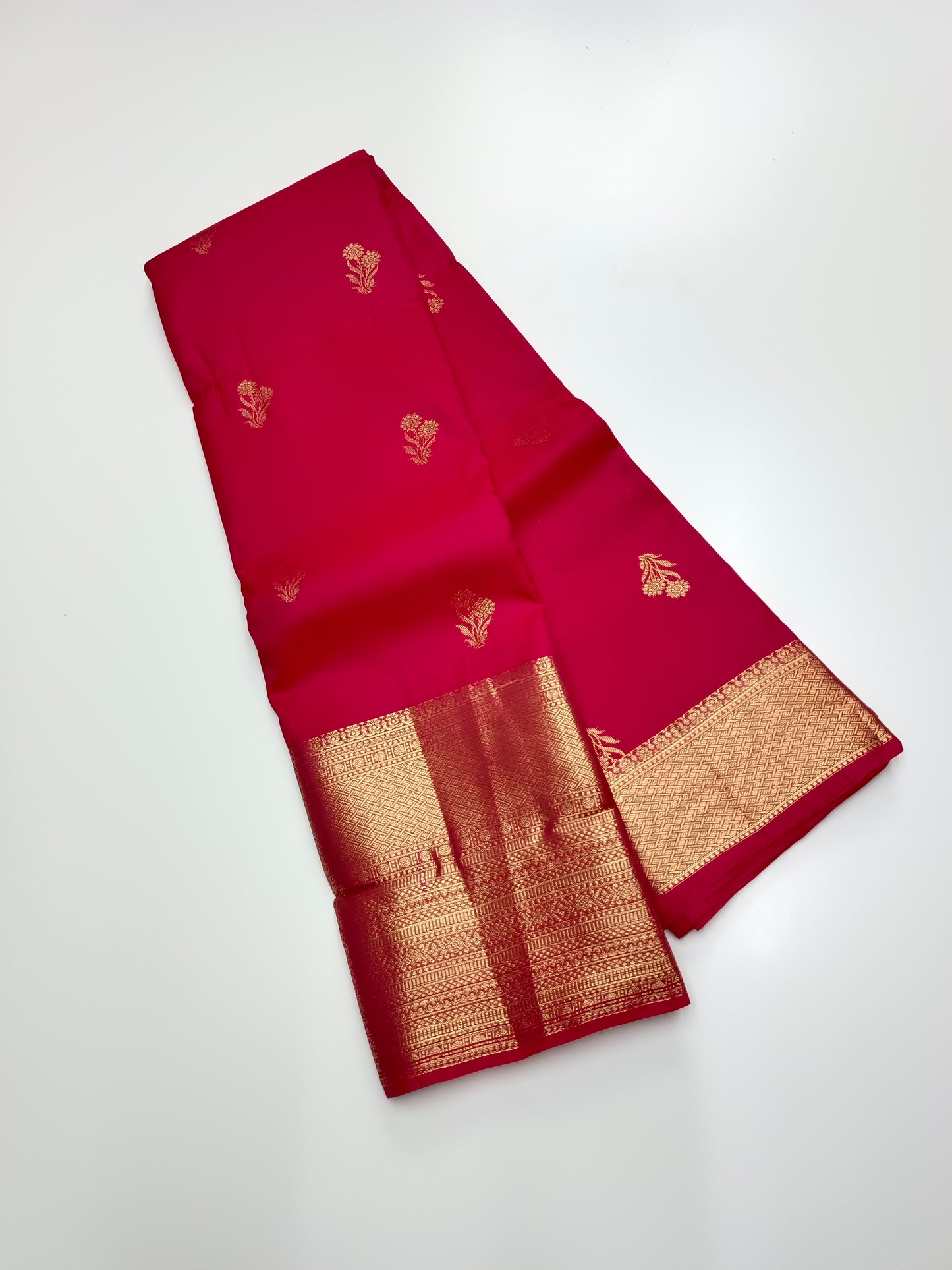 KANCHIPURAM SEMI SILK SAREE
