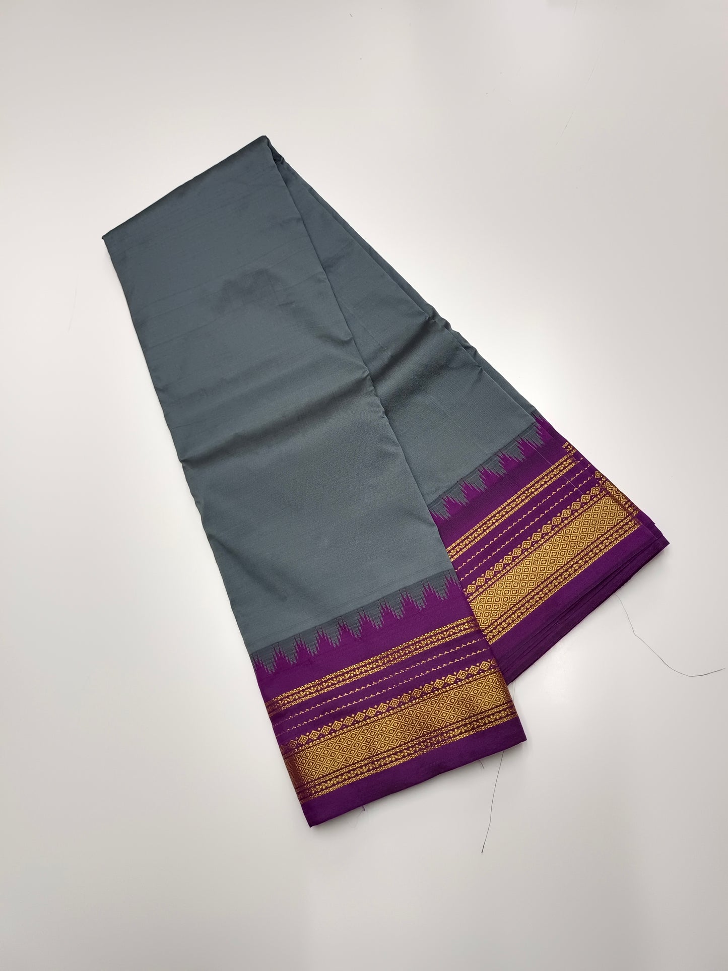 MINI MOLALKALMURU SILK SAREE