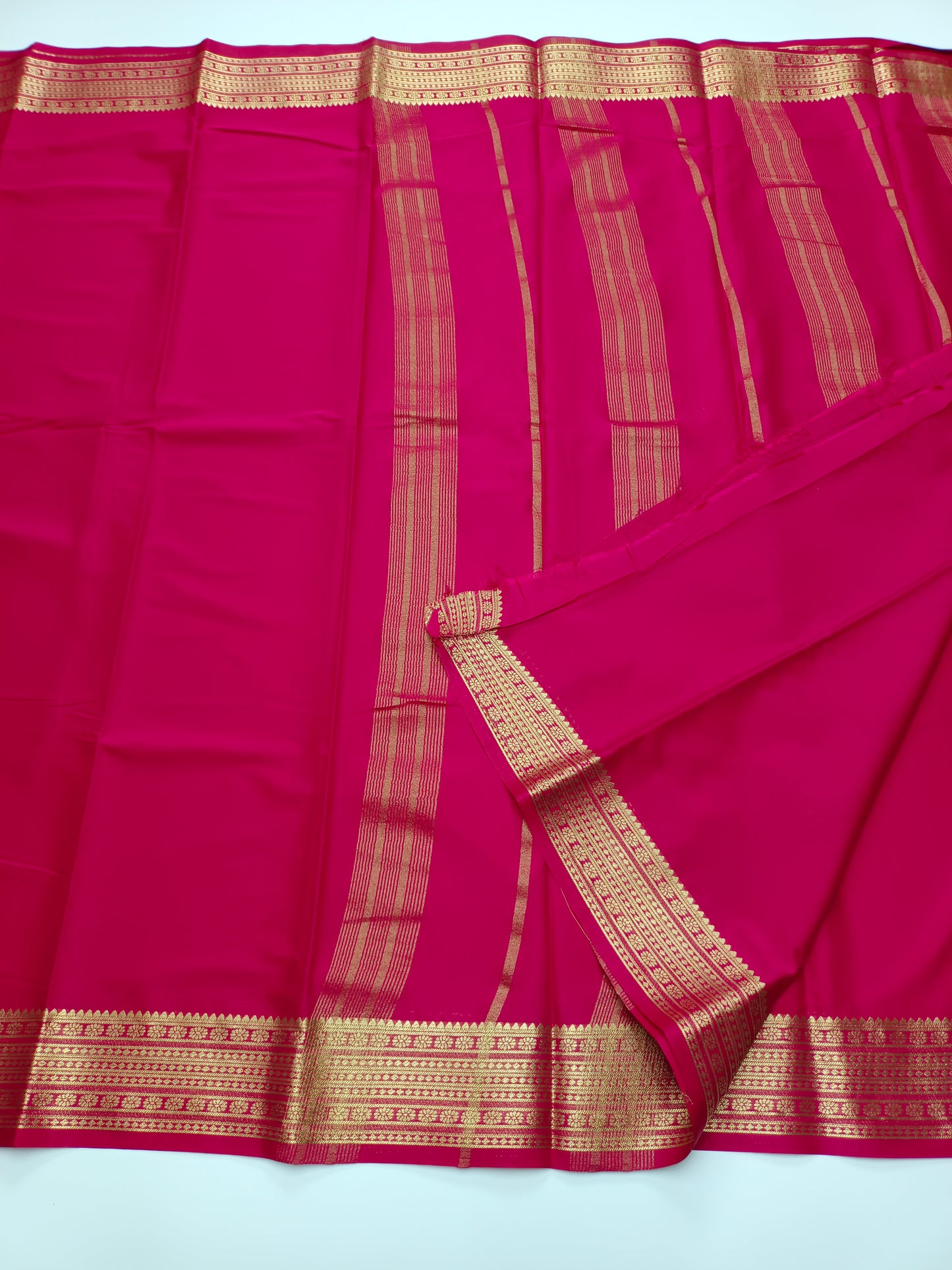 ART CREPE SAREE
