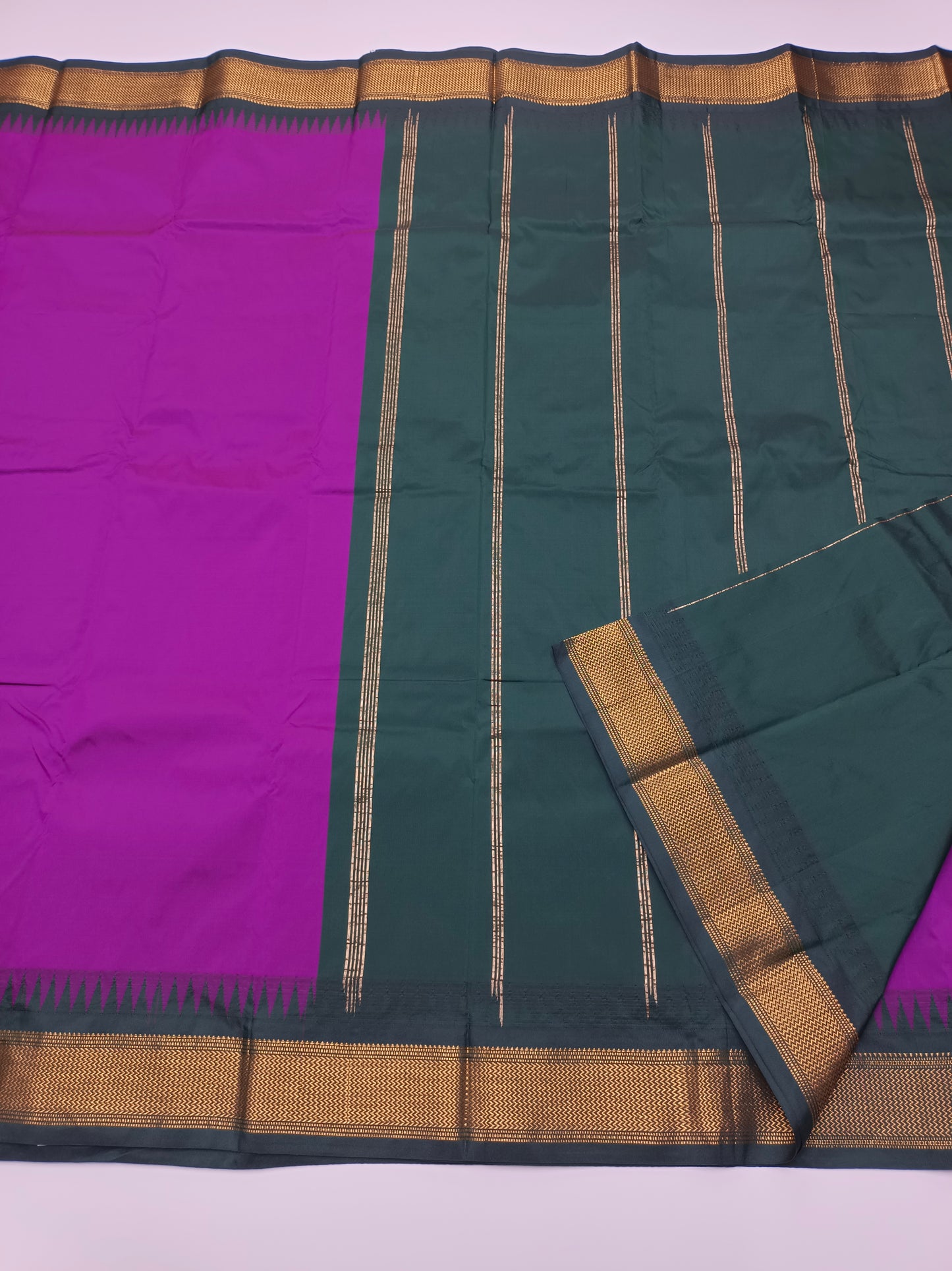 MINI MOLALKALMURU SILK SAREE