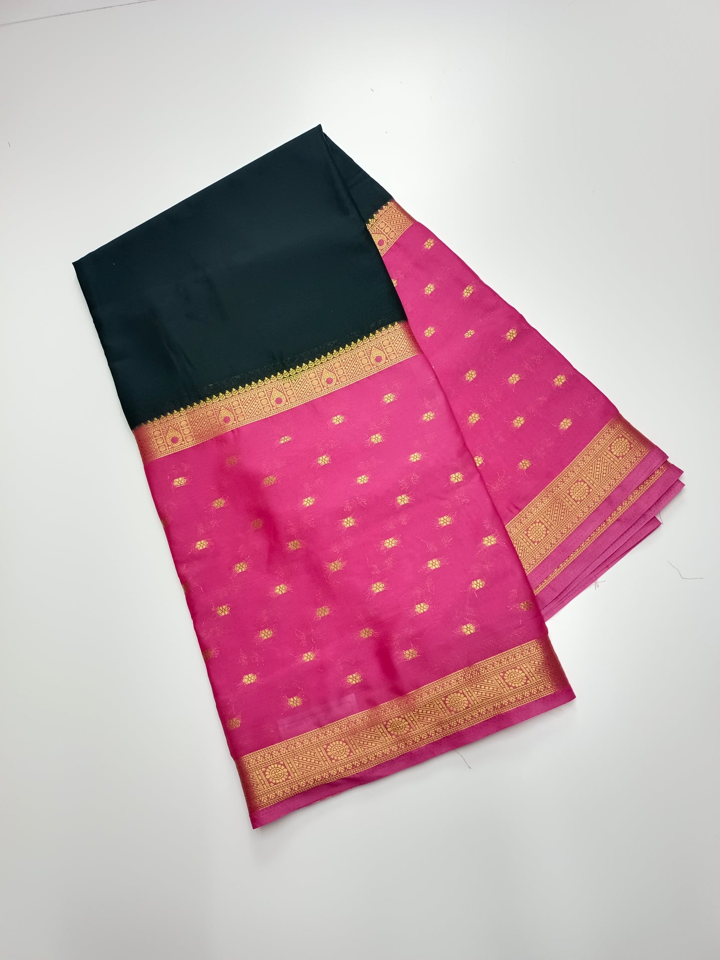 SEMI CREPE SILK SAREE