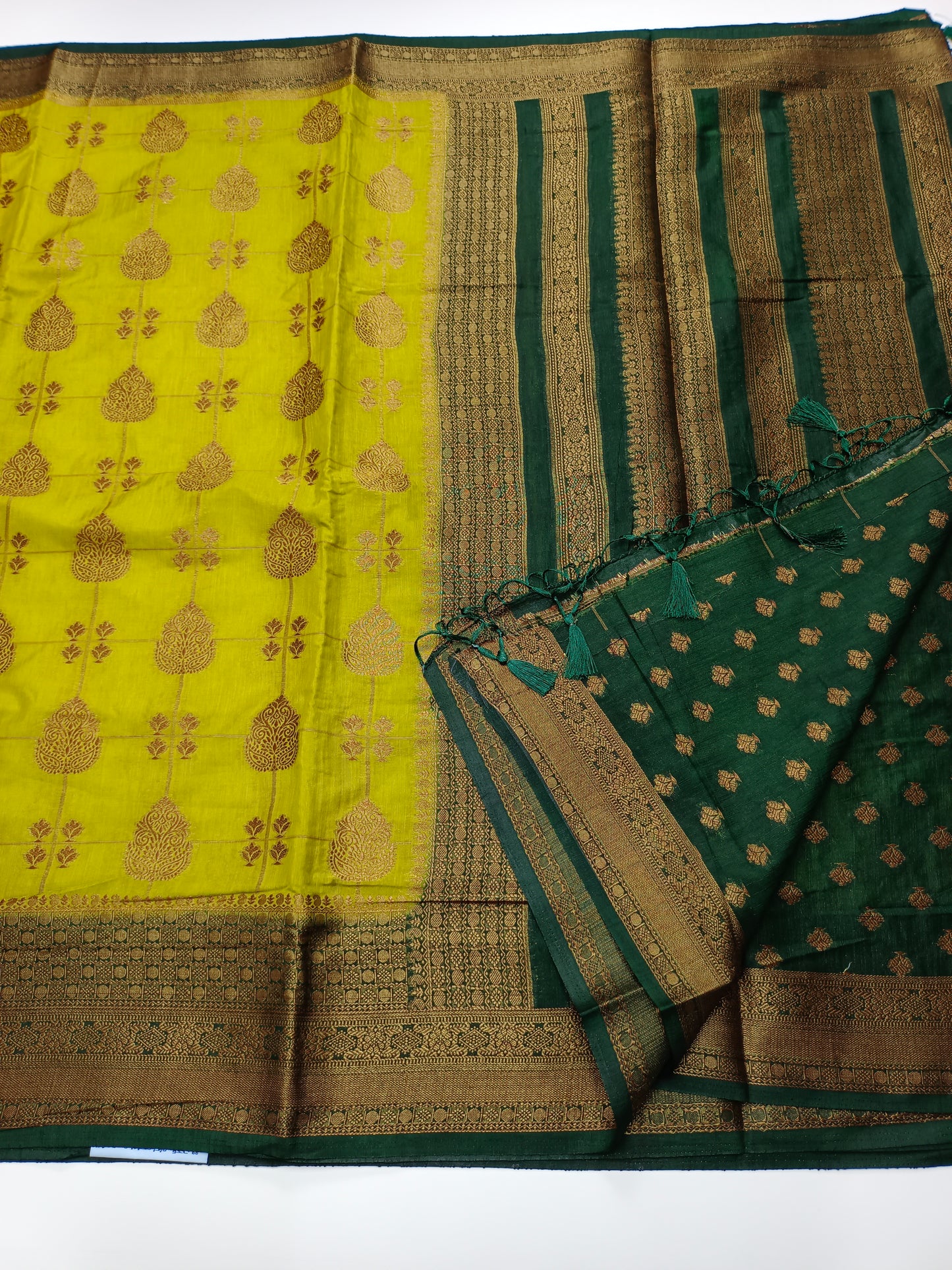 FANCY LENIN SAREE