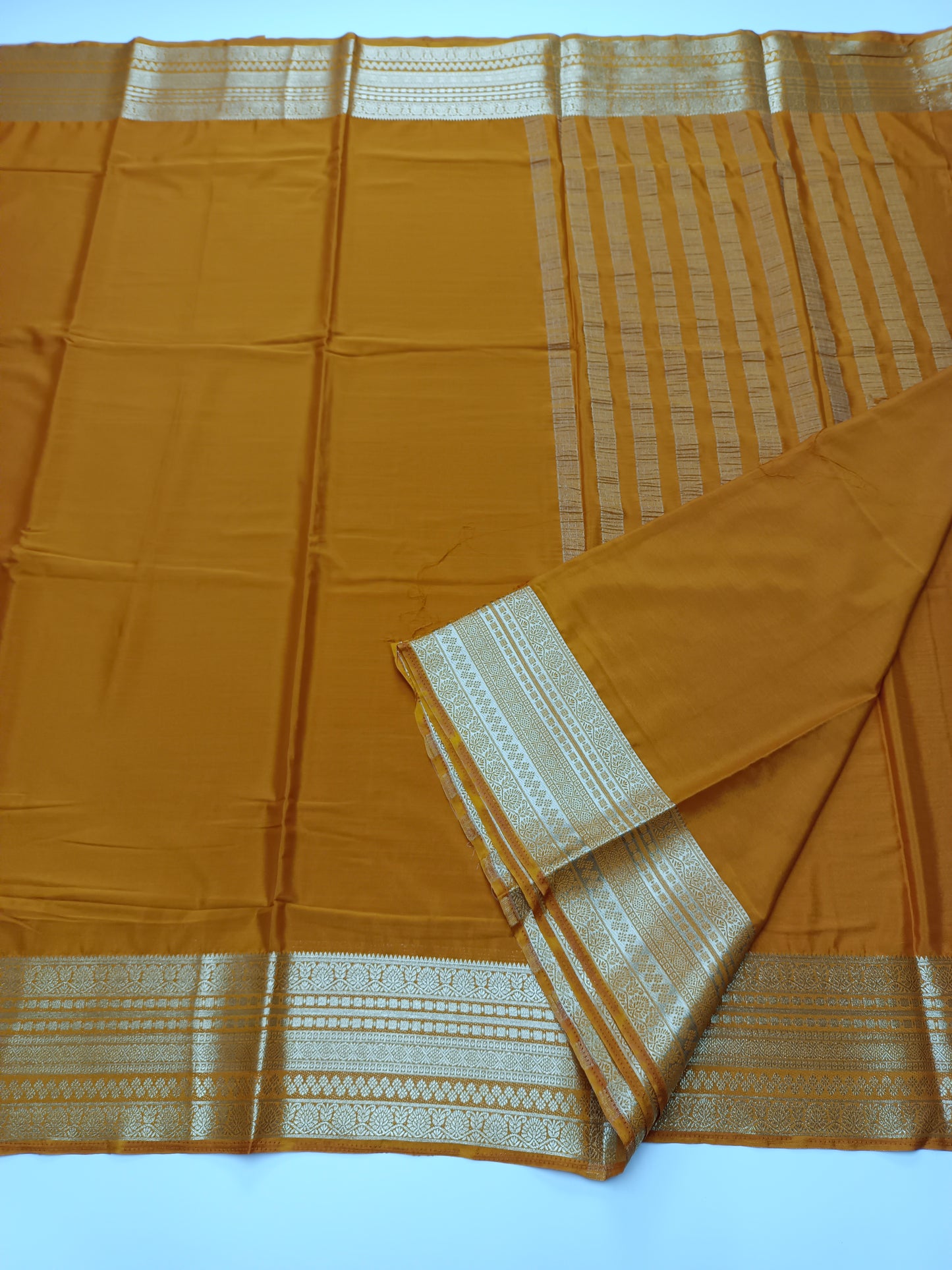 SEMI CREPE SILK SAREE