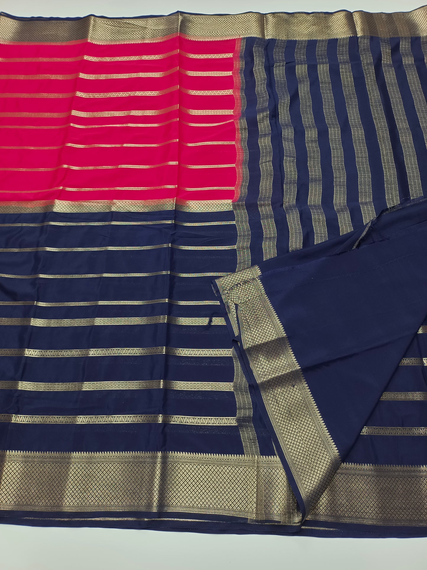2D SEMI CREPE SILK SAREE