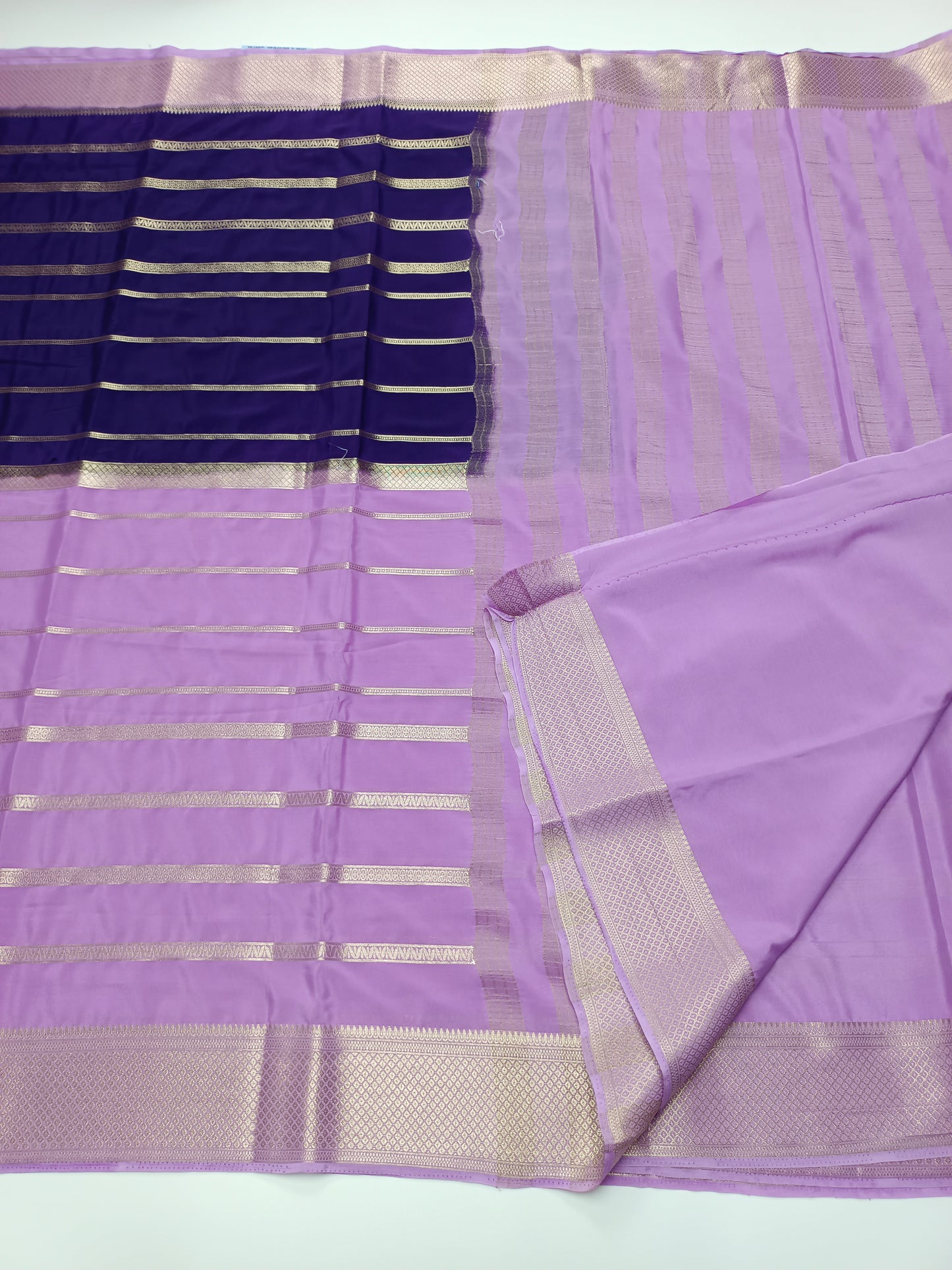 2D SEMI CREPE SILK SAREE