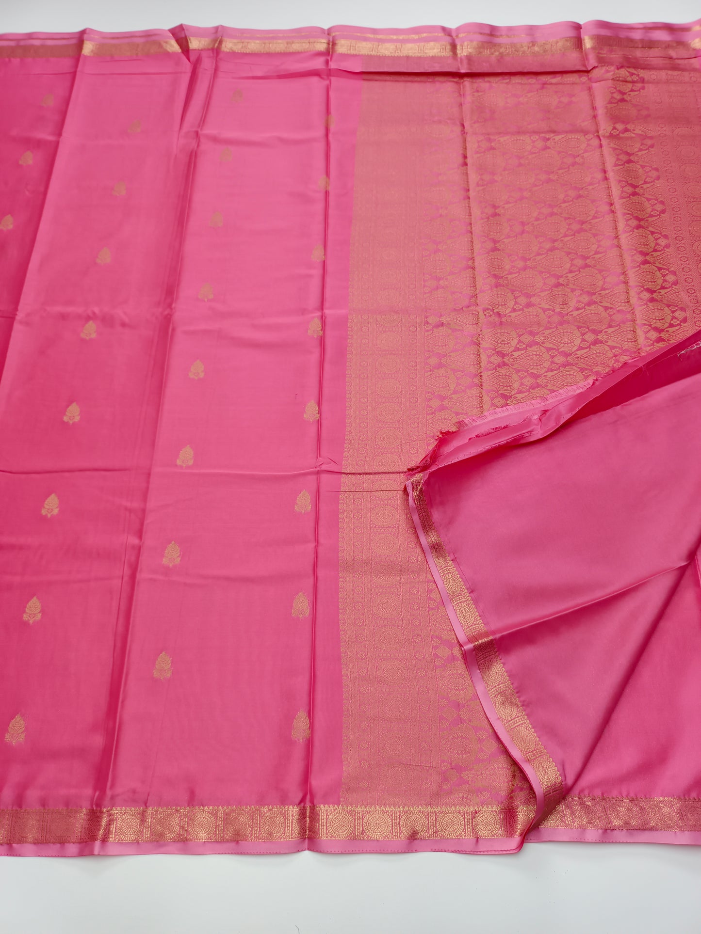 SEMI CREPE SILK SAREE