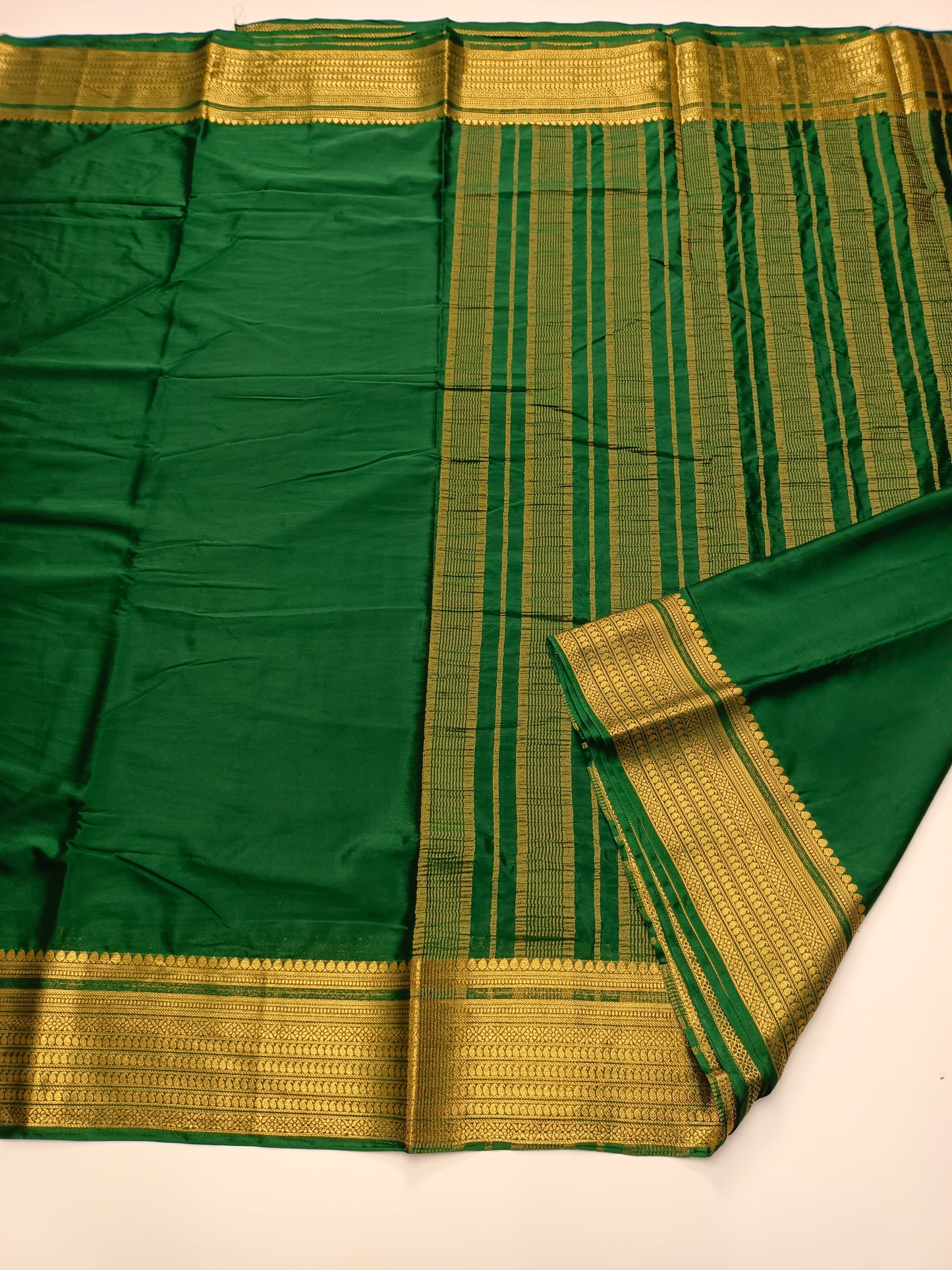 SEMI CREPE SILK SAREE