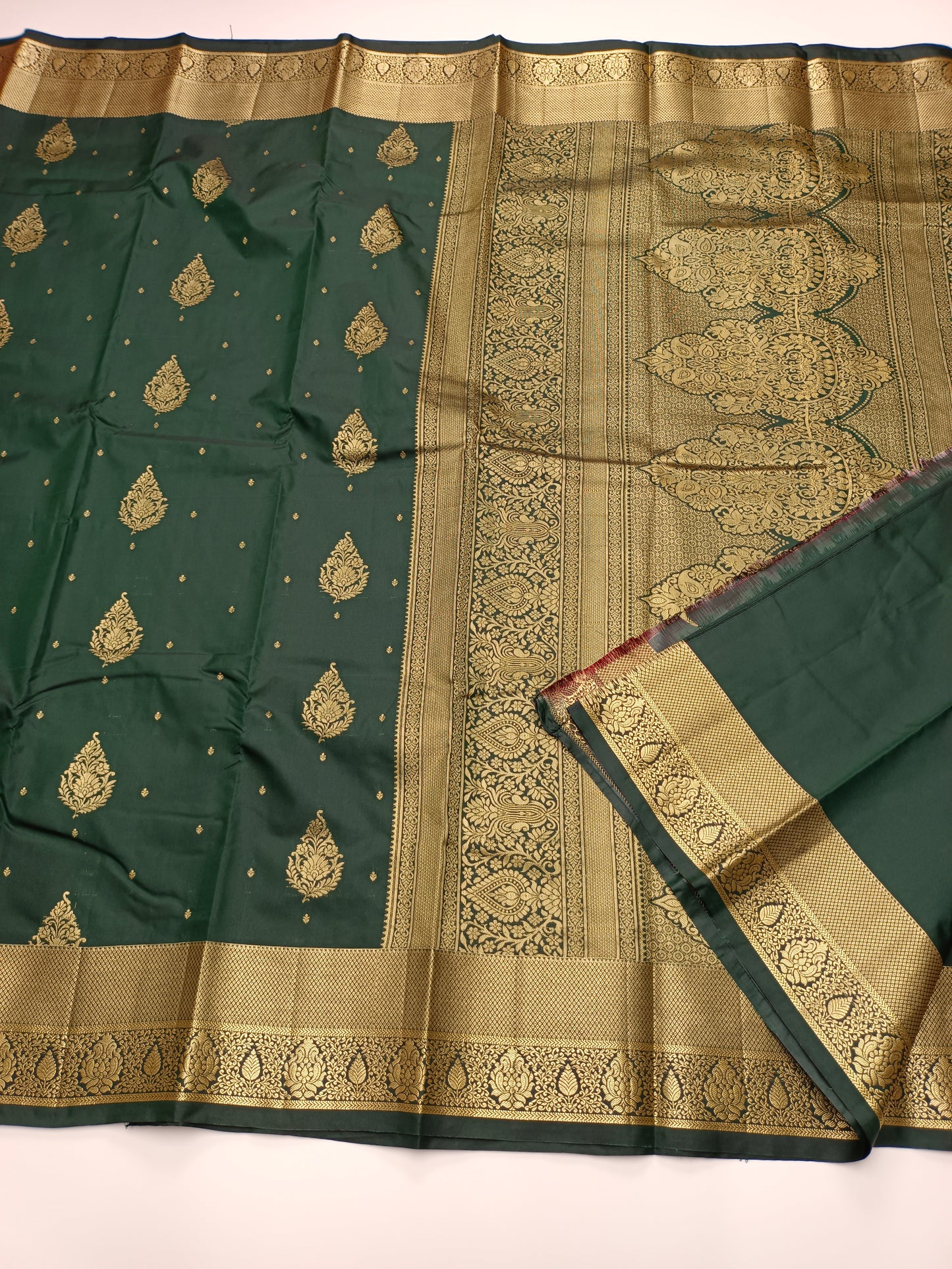KANCHIPURAM SEMI SILK SAREE