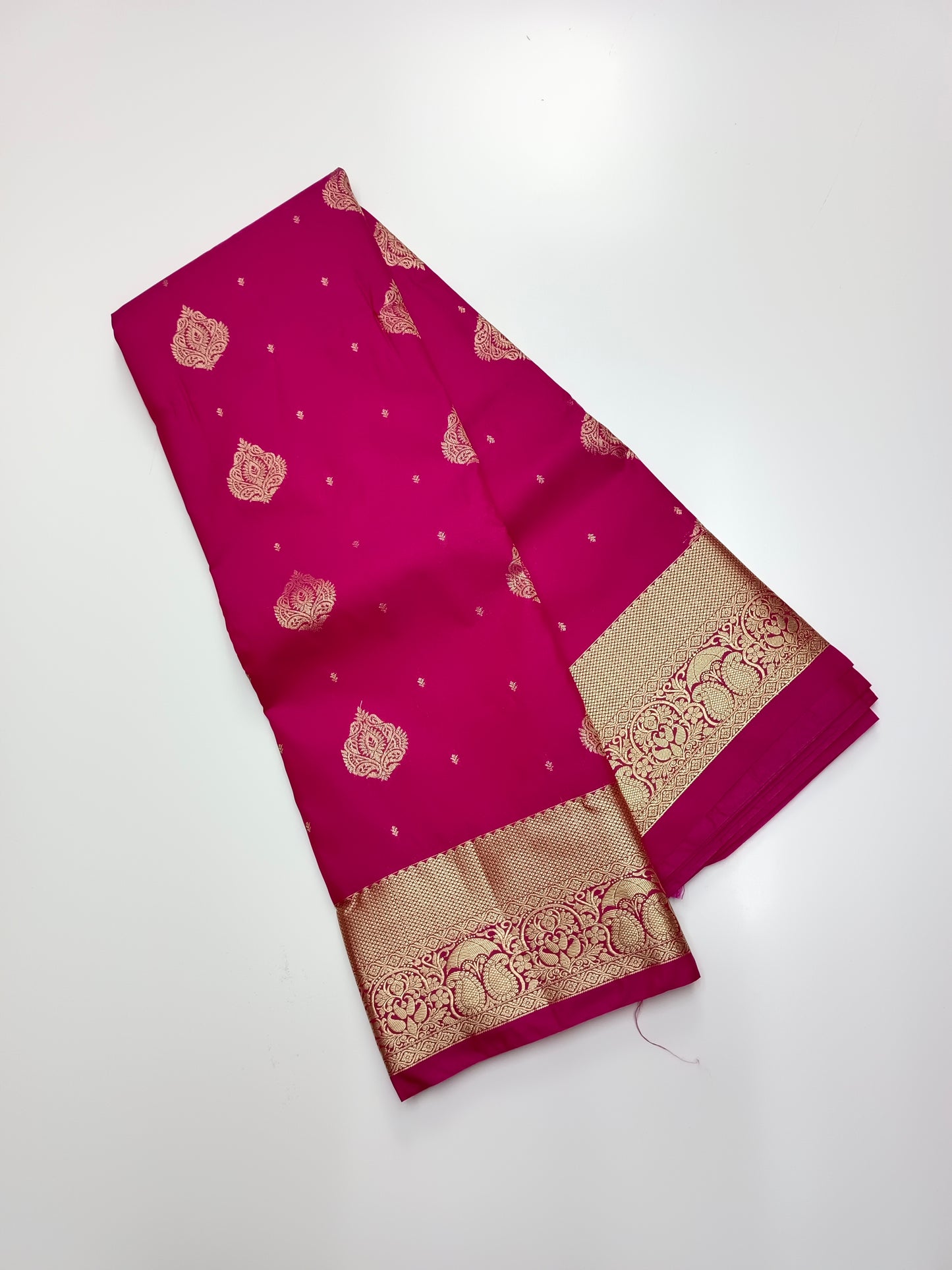 KANCHIPURAM SEMI SILK SAREE