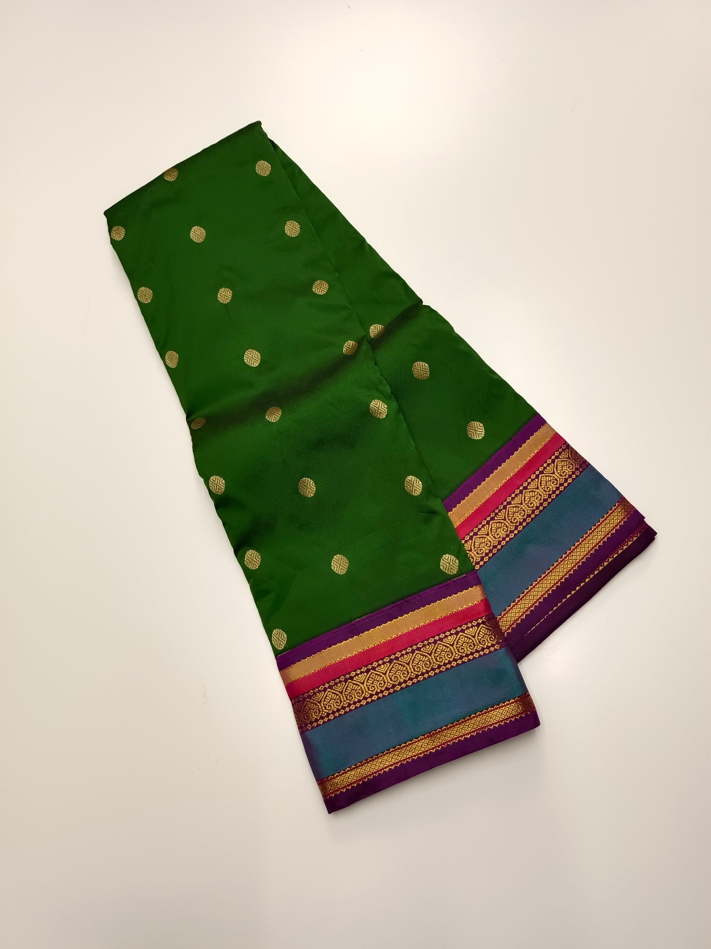 MINI MOLKALMURU SILK SAREE