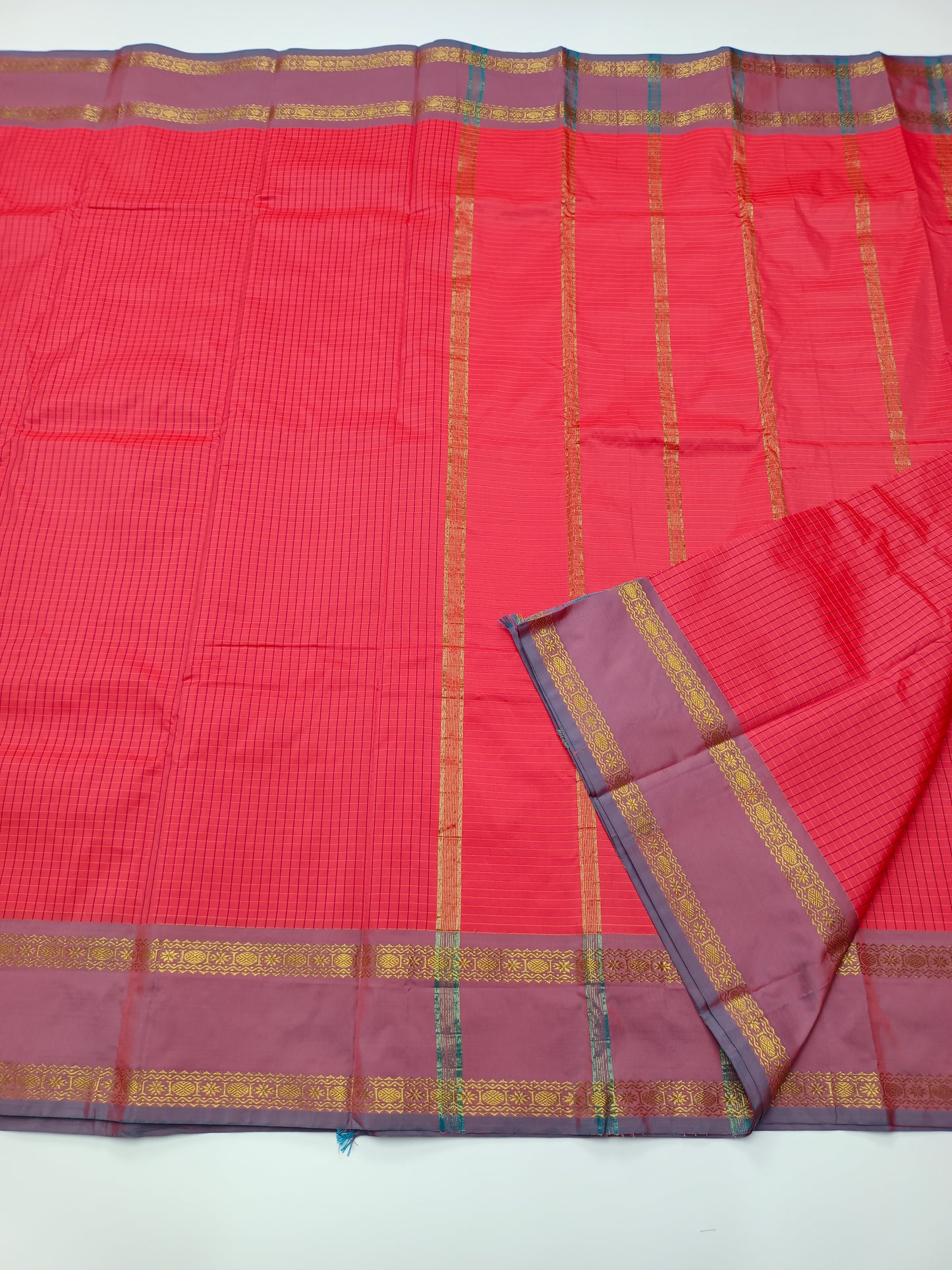 MINI MOLKALMURU SILK SAREE