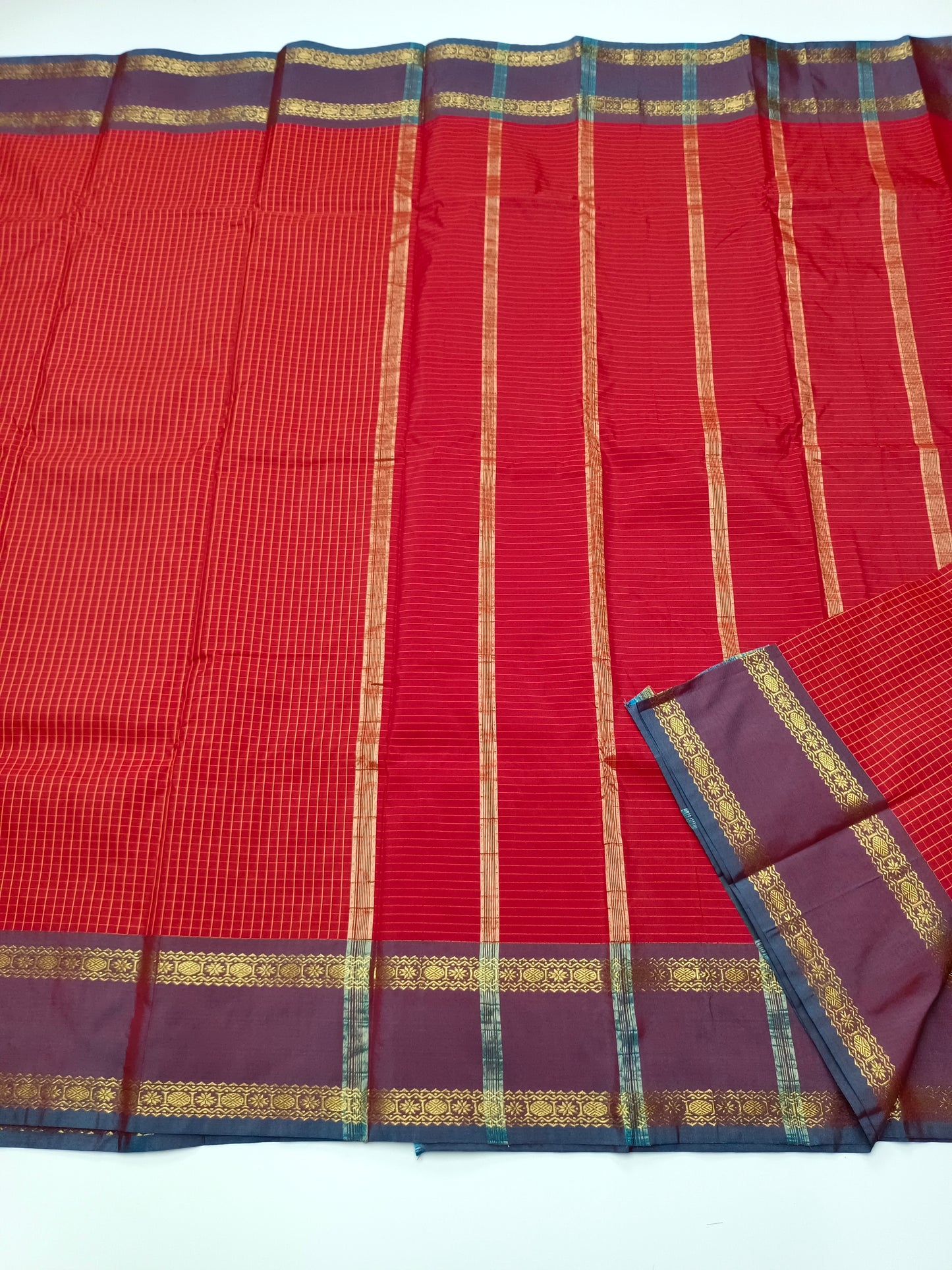 MINI MOLKALMURU SILK SAREE