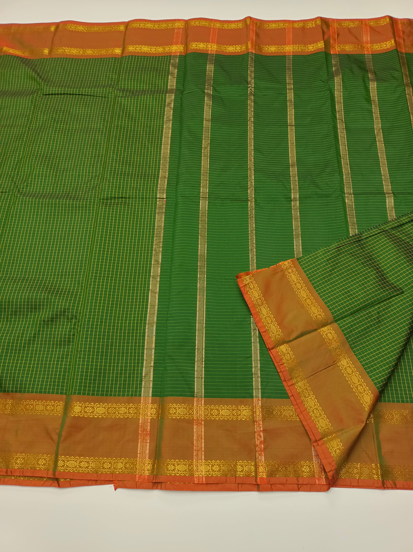MINI MOLKALMURU SILK SAREE