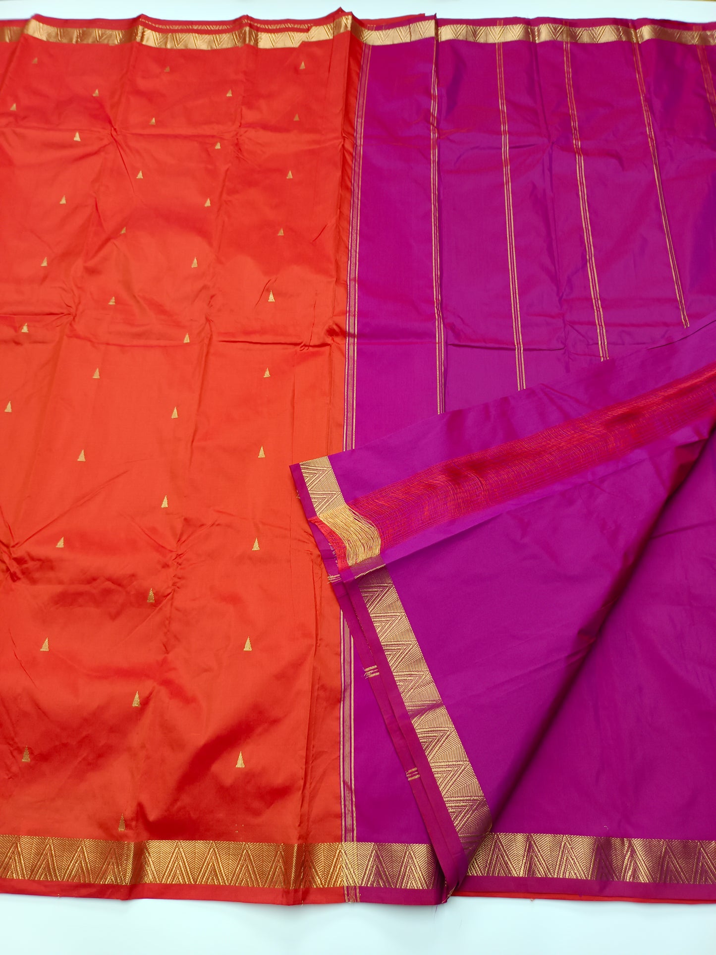 MINI MOLKALMURU SILK SAREE